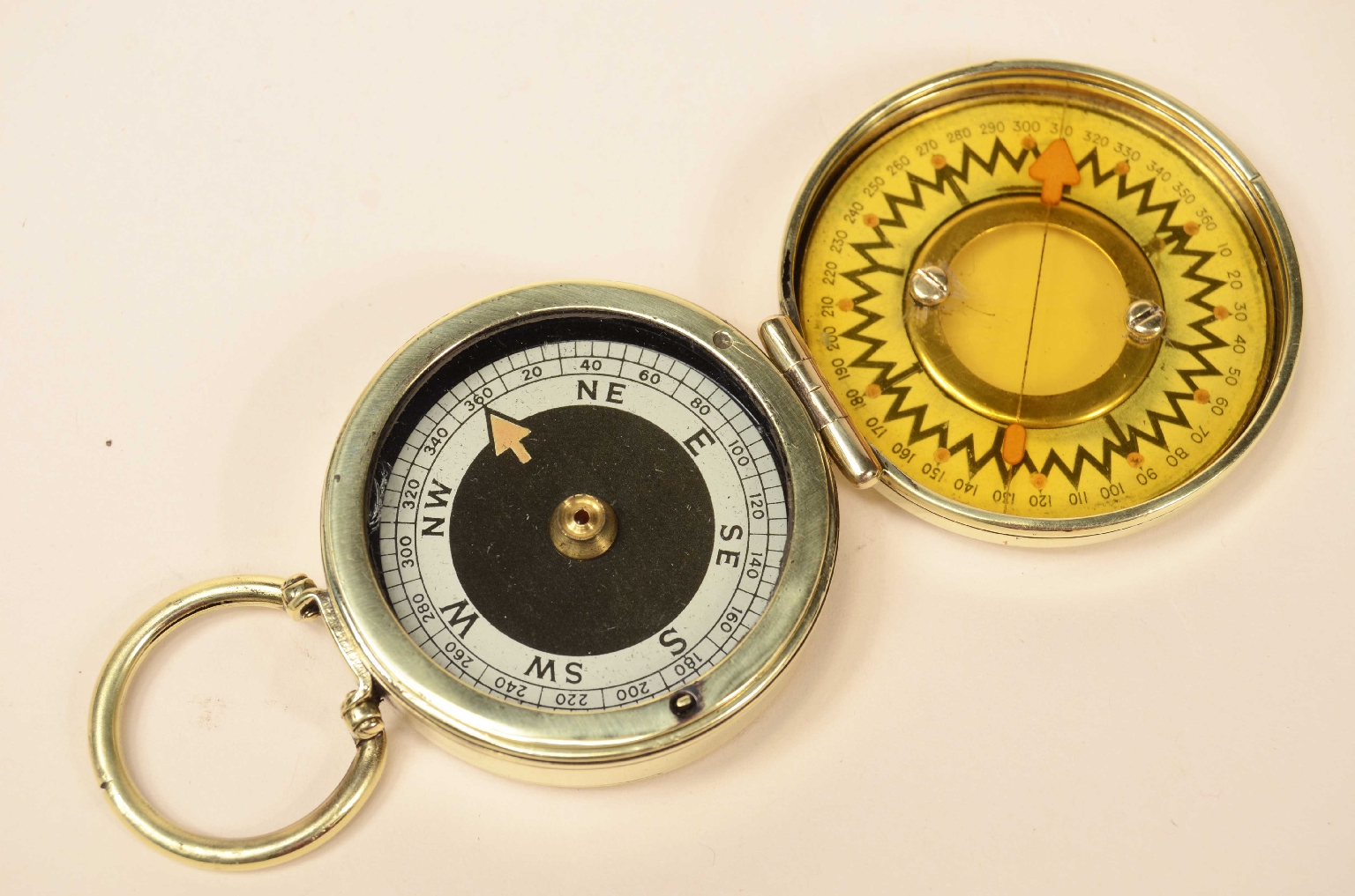 Antique compasses/8034-Pocket Compass