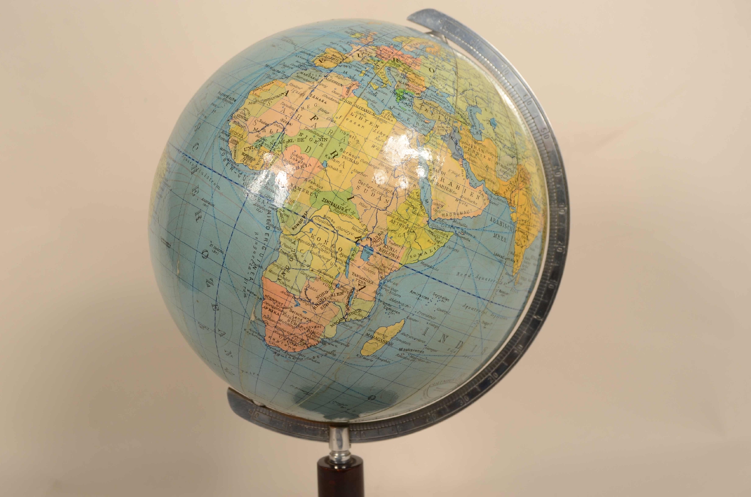 Antique globes-world maps/8046-Terrestrial Globe