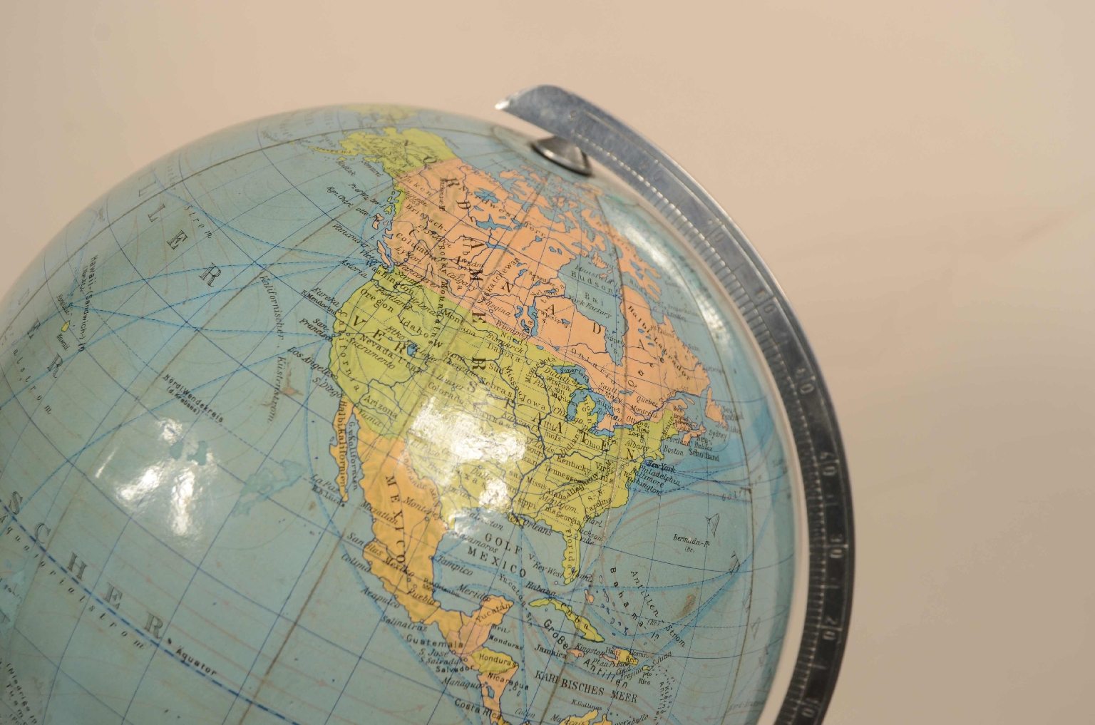 Antique globes-world maps/8046-Terrestrial Globe