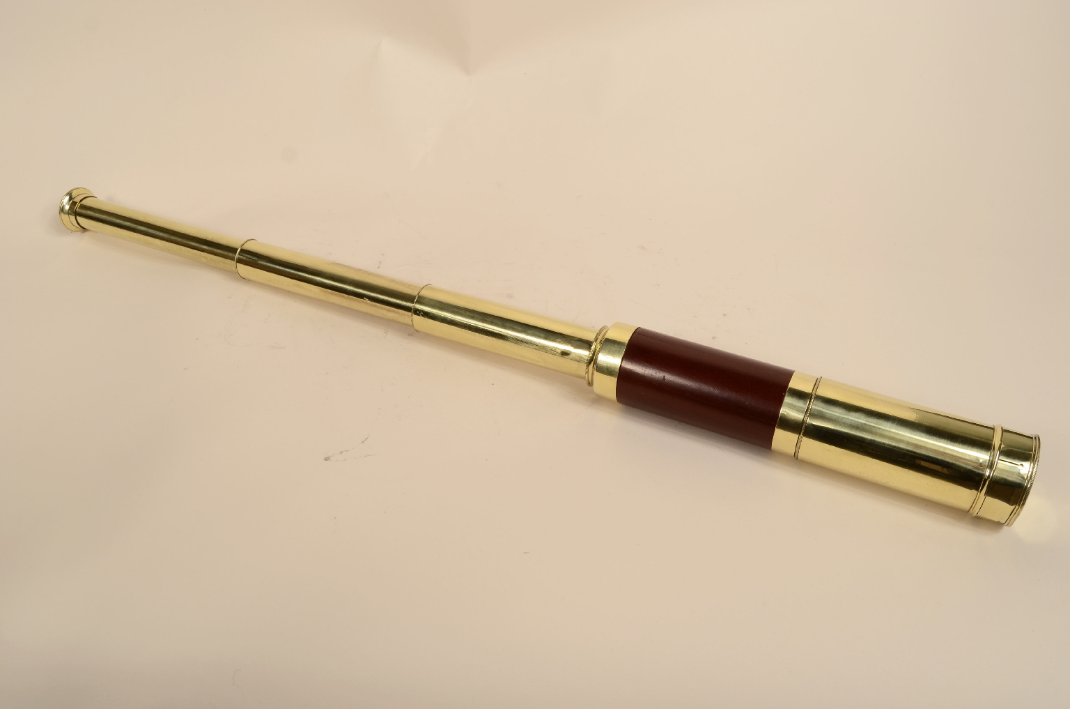 Nautical antiques/8058-Antique Telescope