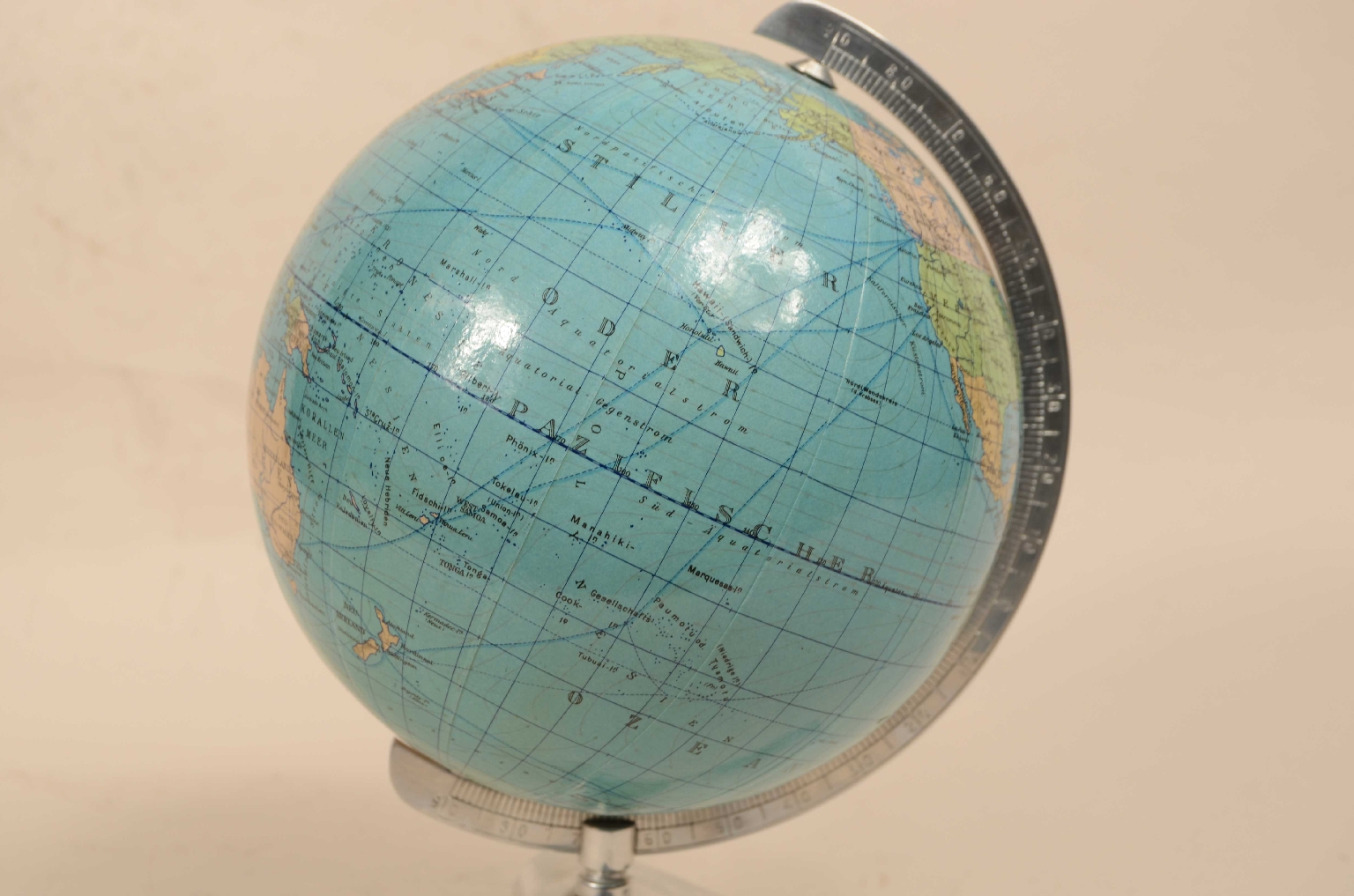 Antique globes-world maps/8059-Small Terrestrial Globe