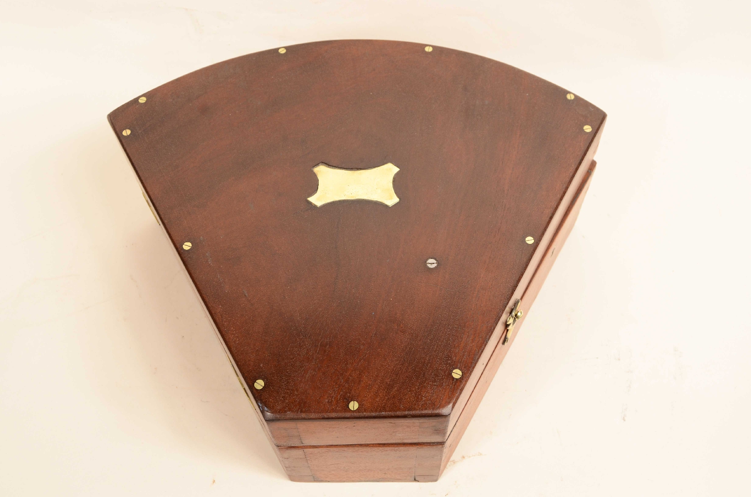 Nautical antiques/8070-Antique Sextant