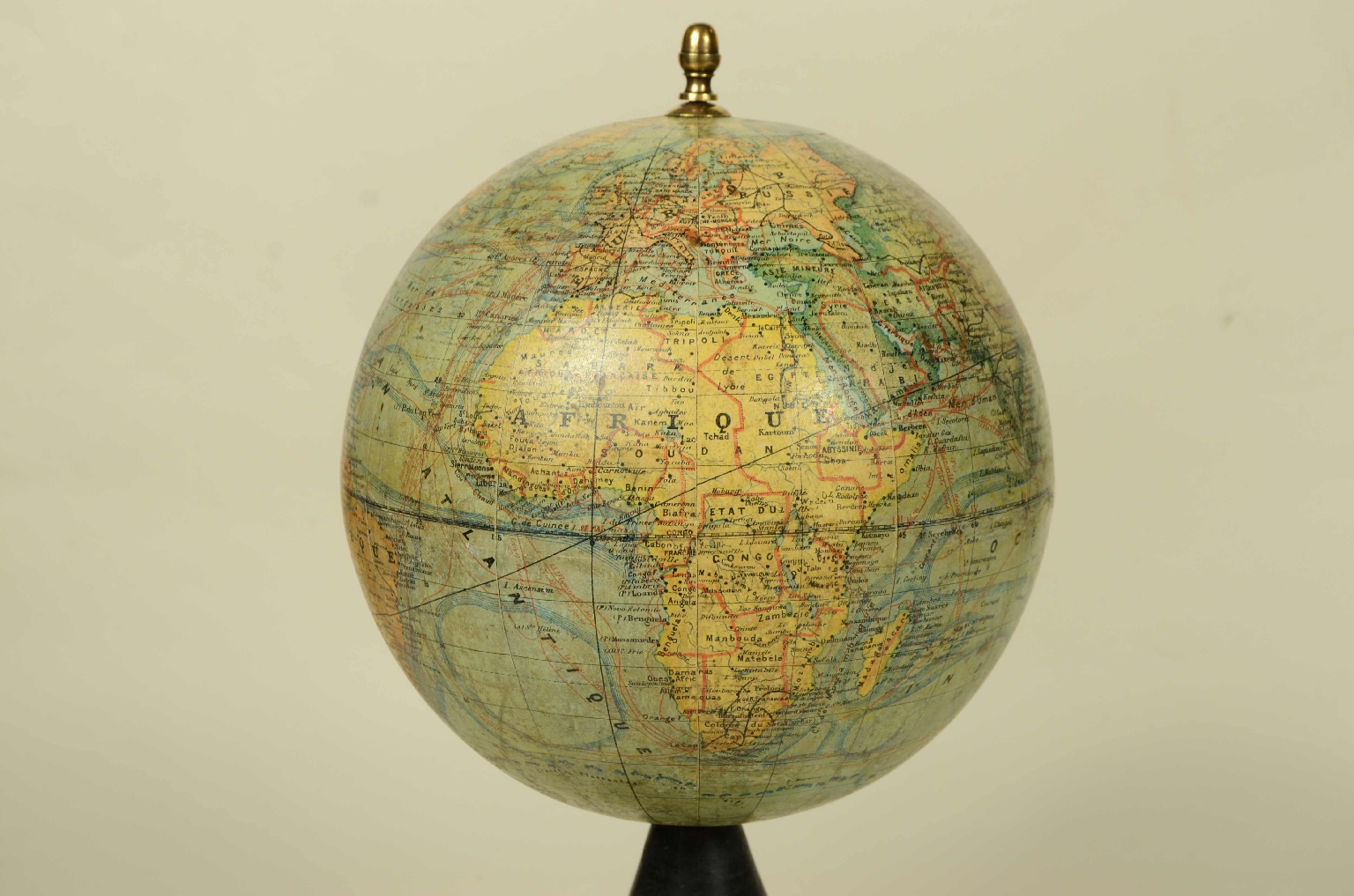Antique globes-world maps/8099-Terrestrial Globe