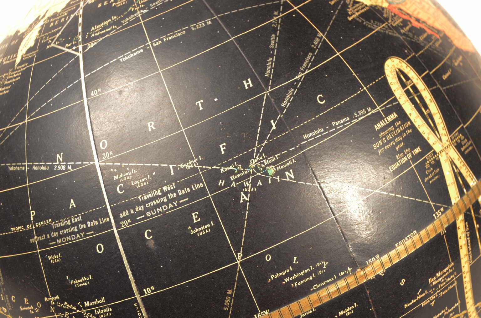 Antique globes-world maps/8109-Terrestrial Globe