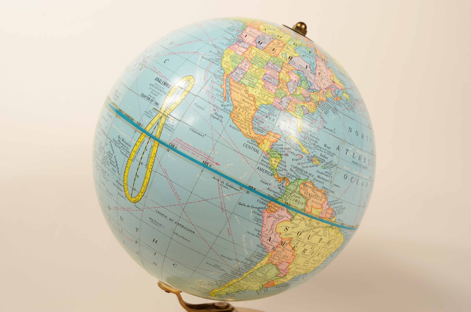 Antique globes-world maps/8110-Terrestrial Globe