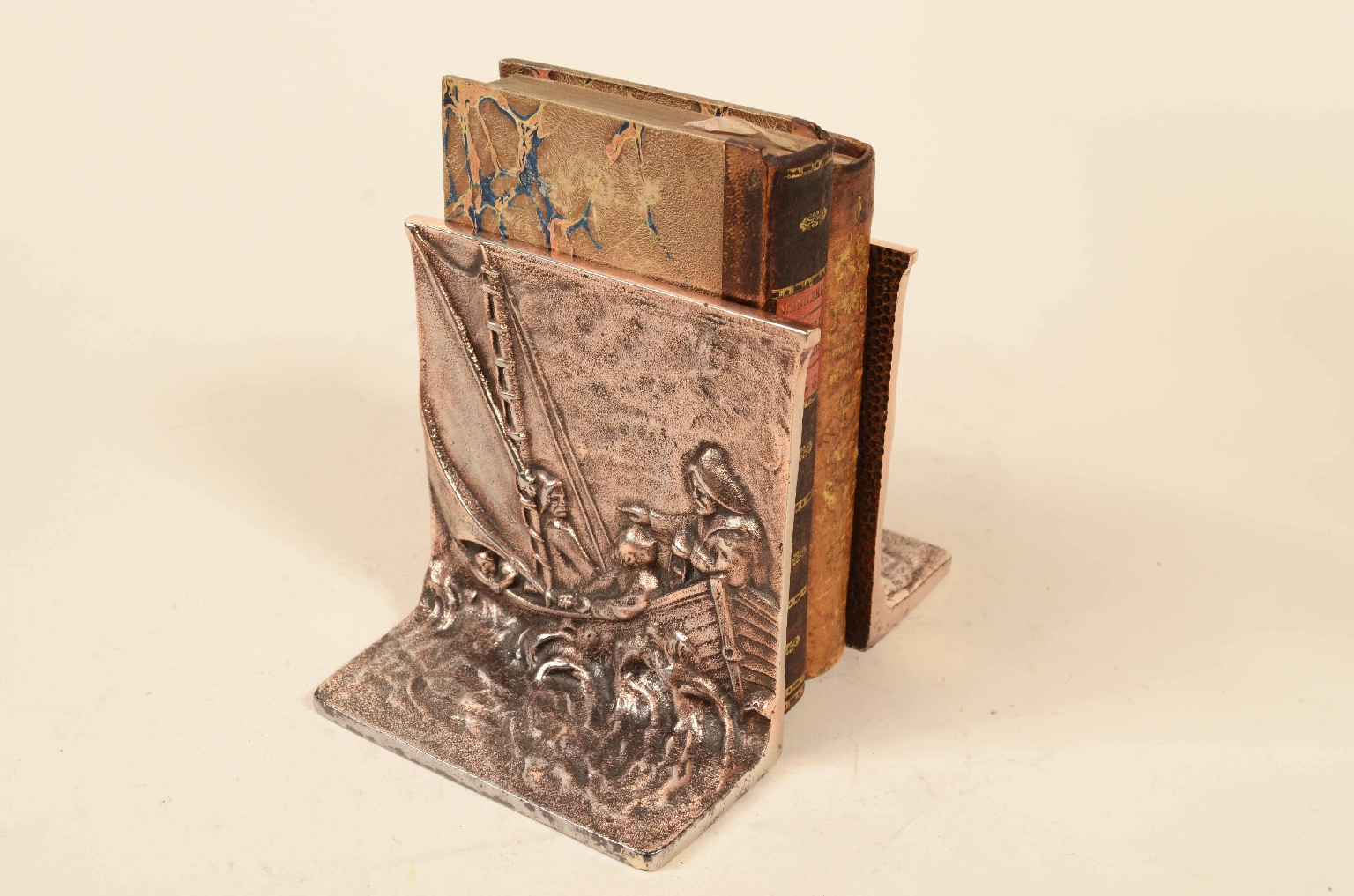 Nautical antiques/8134-Pair Bookends