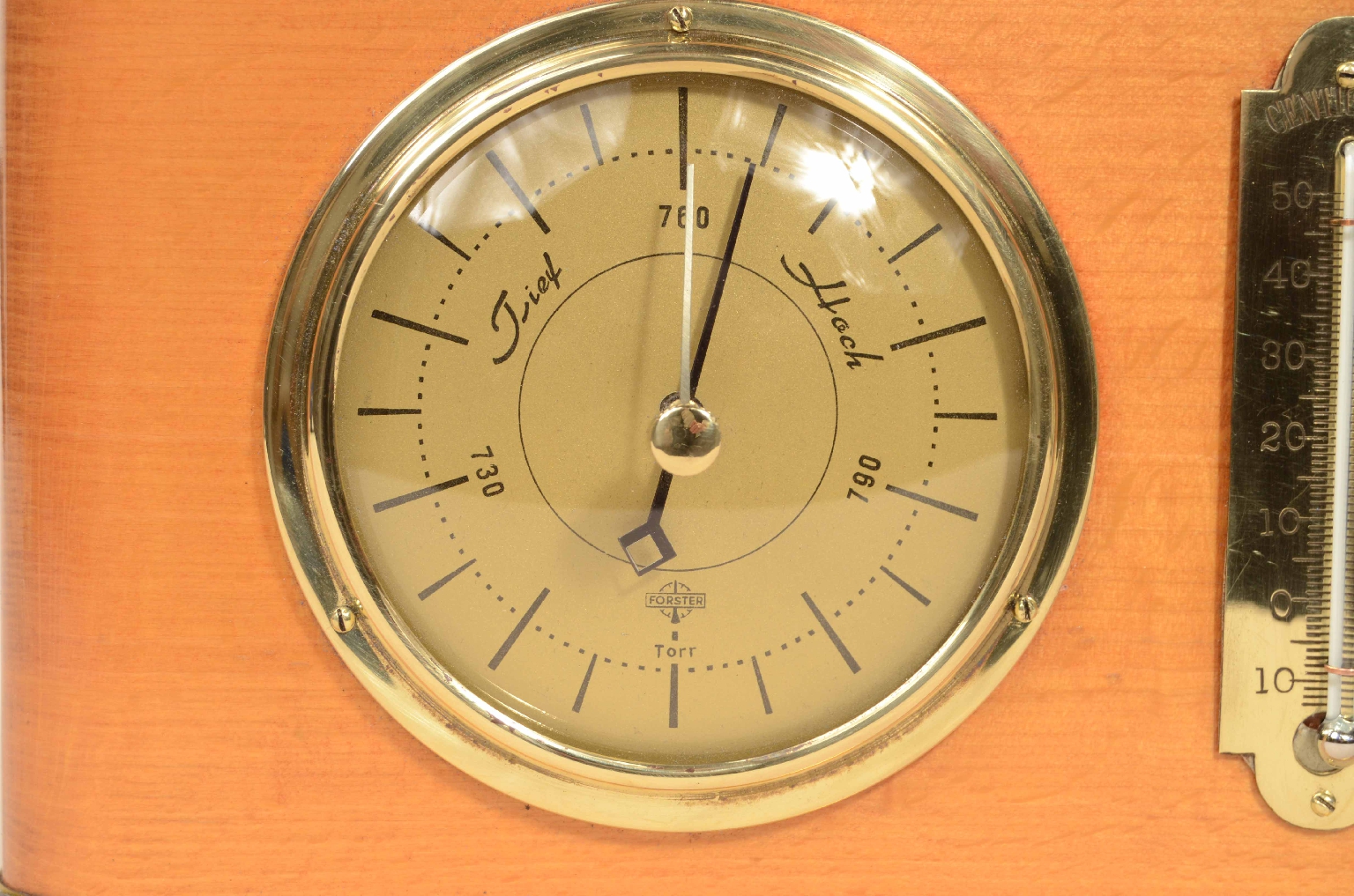 Antique barometers/8138-