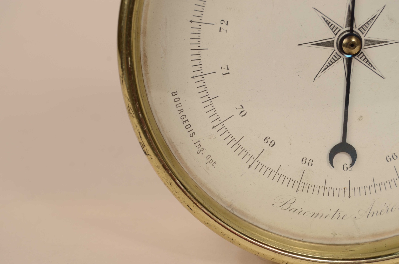 Antique barometers/8139-Aneroid Barometer