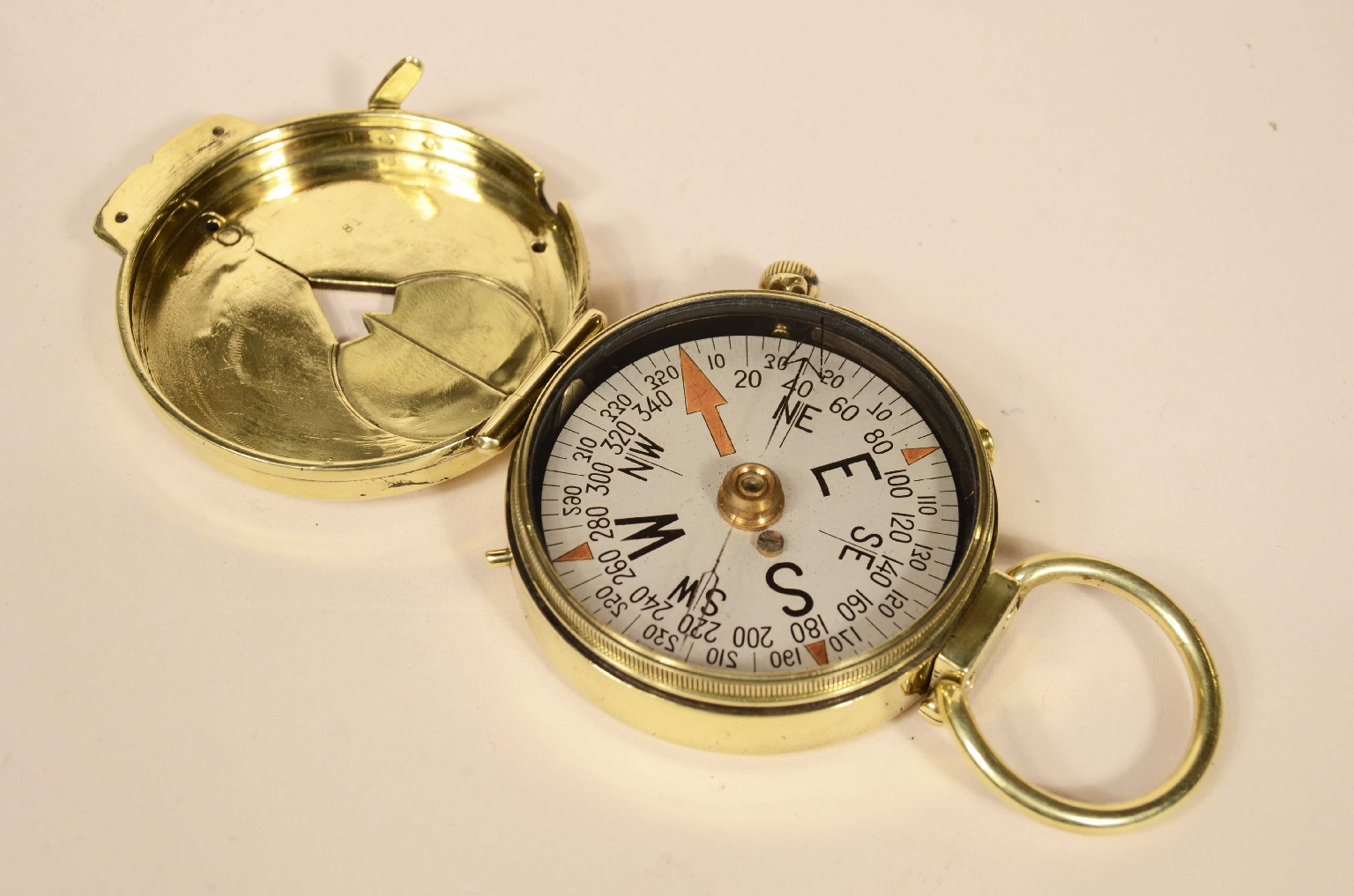 Antique compasses/8141-Magnetic Compass