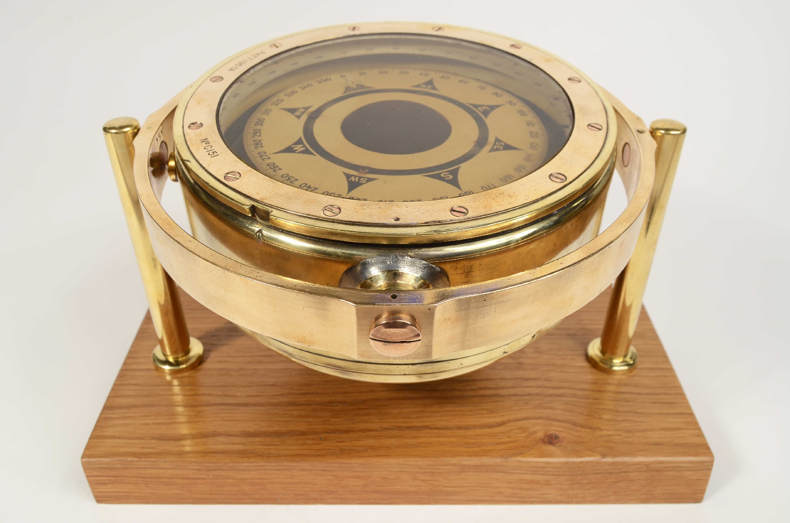 Antique compasses/8169-Large Nautical Compass