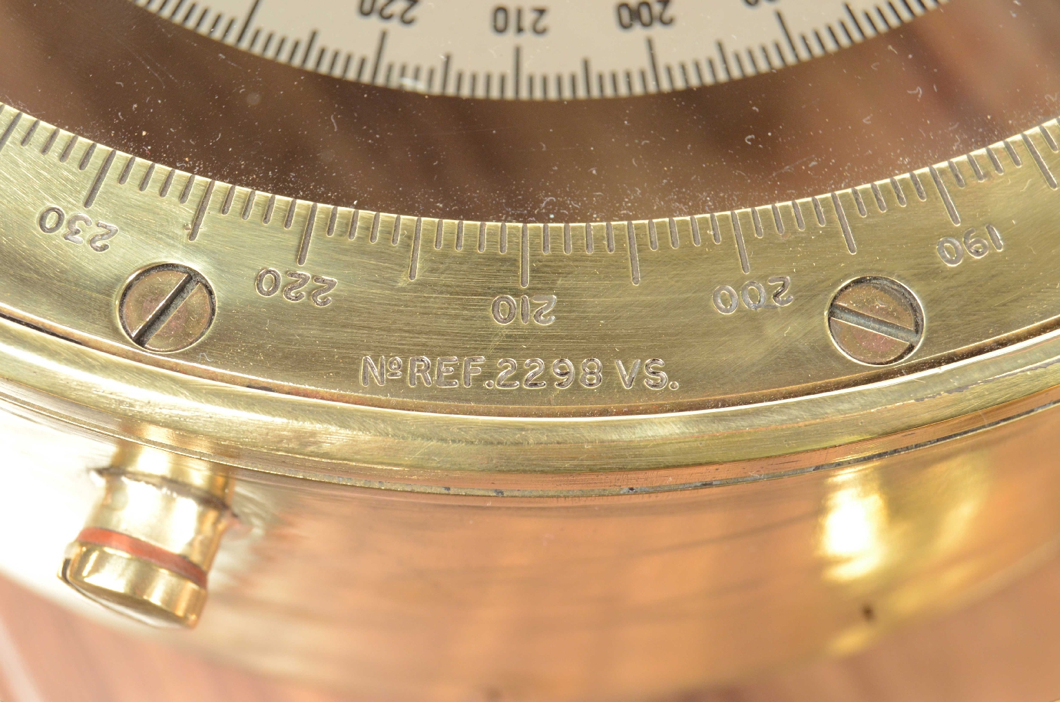 Antique compasses/8183-Large Nautical Compass