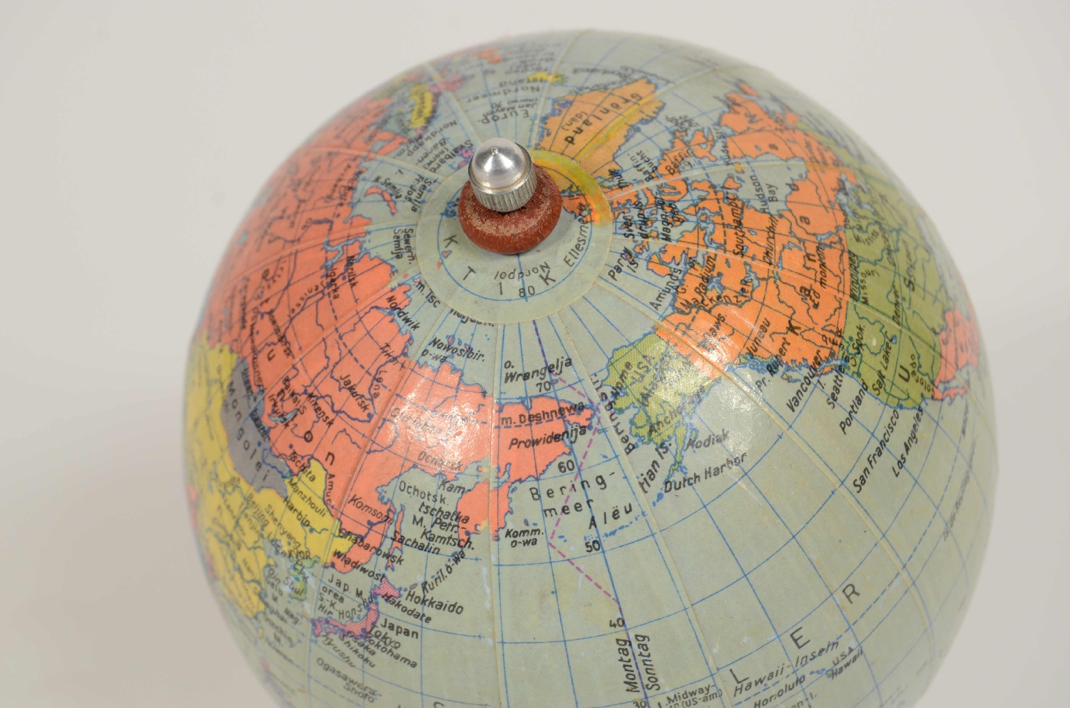 Antique globes-world maps/8195-Small Terrestrial Globe