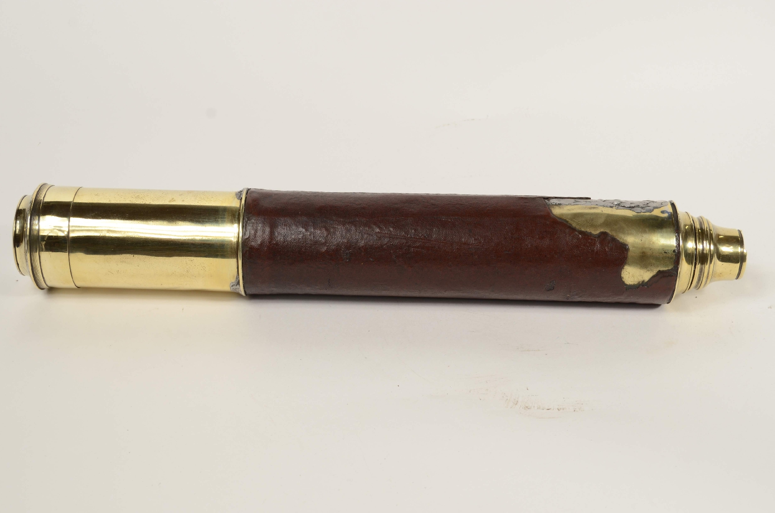 Nautical antiques/8198-Antique Telescope