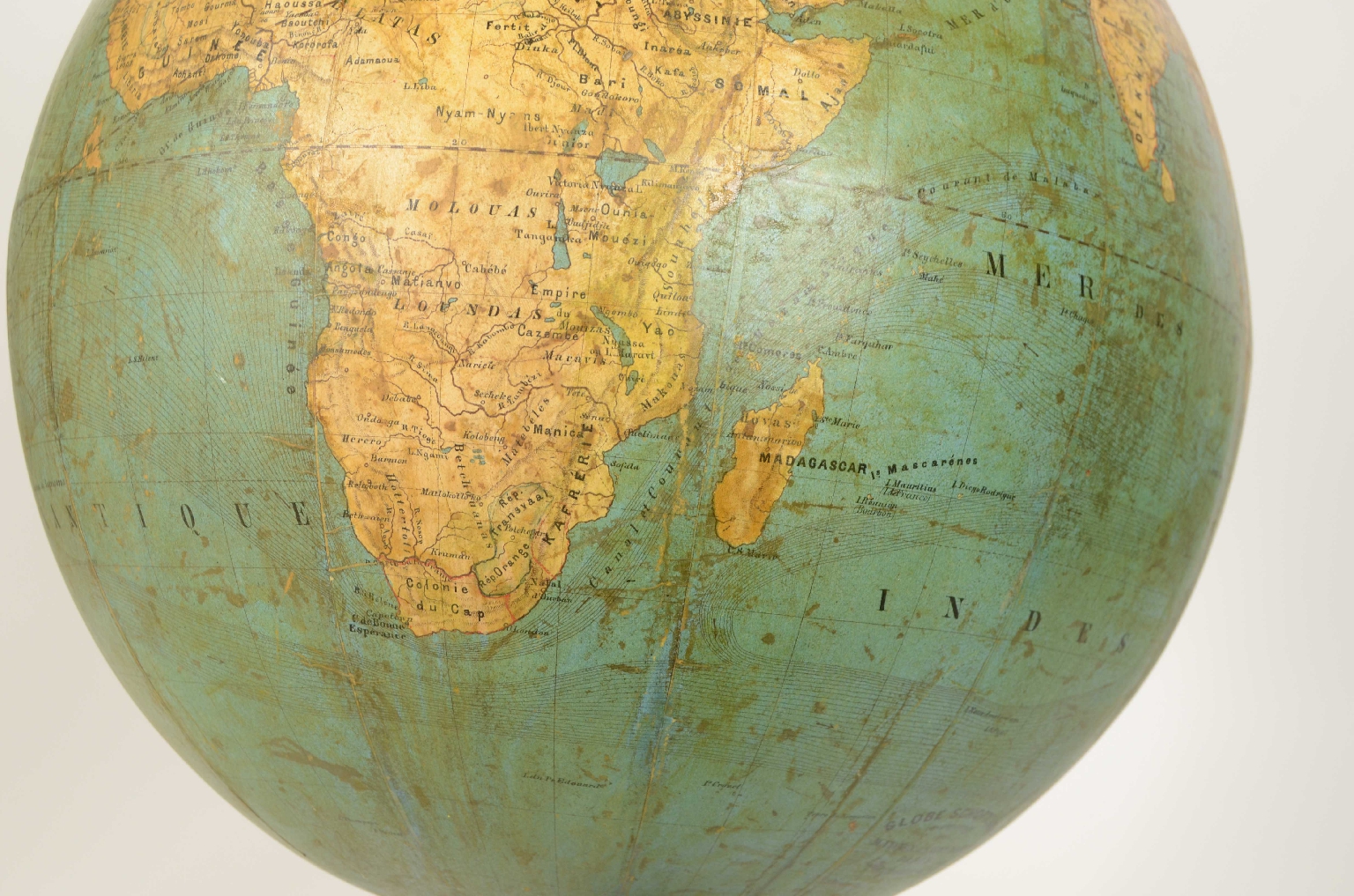 Antique globes-world maps/8199-Terrestrial Globe