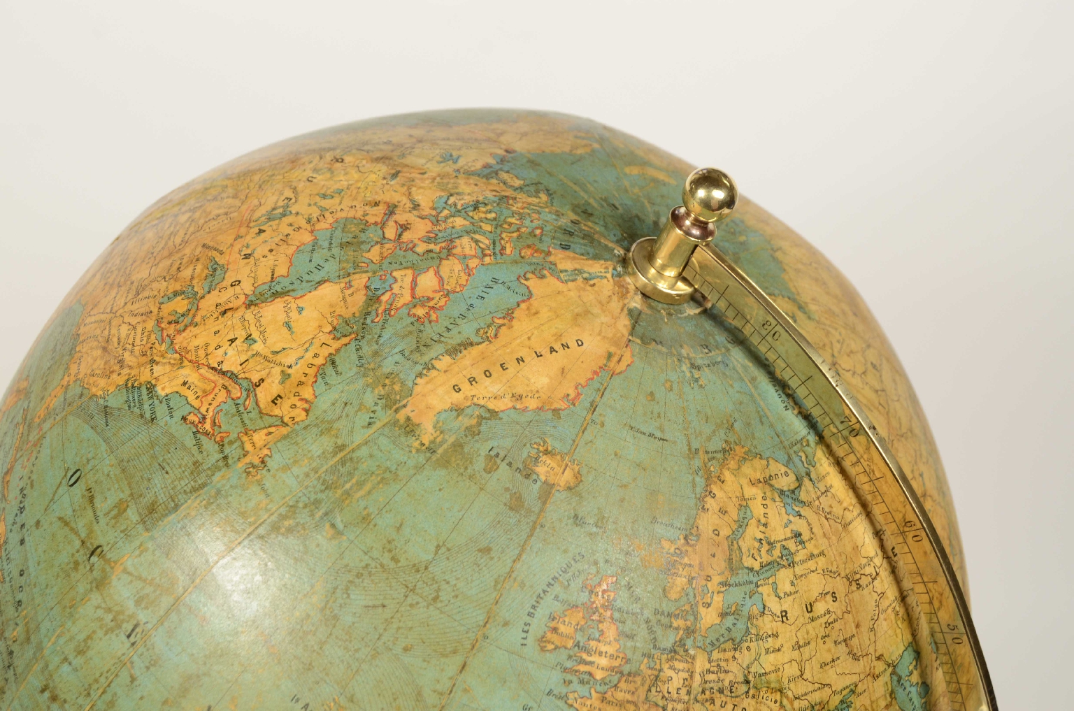 Antique globes-world maps/8199-Terrestrial Globe