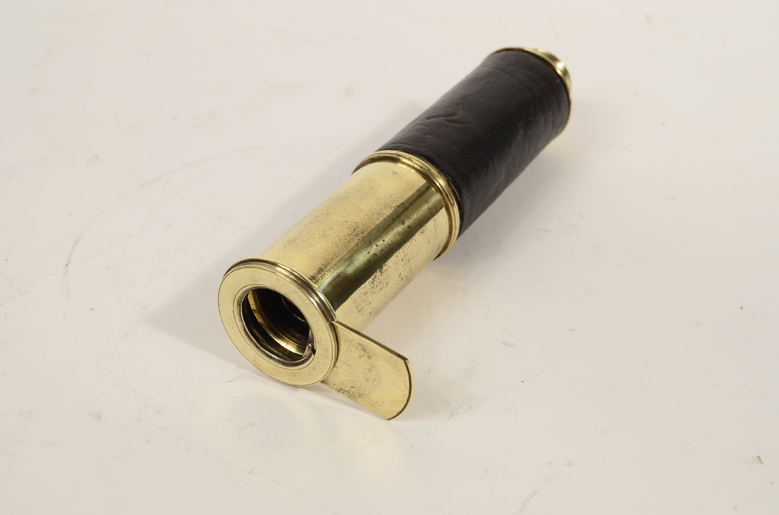 Nautical antiques/8202-Antique Telescope