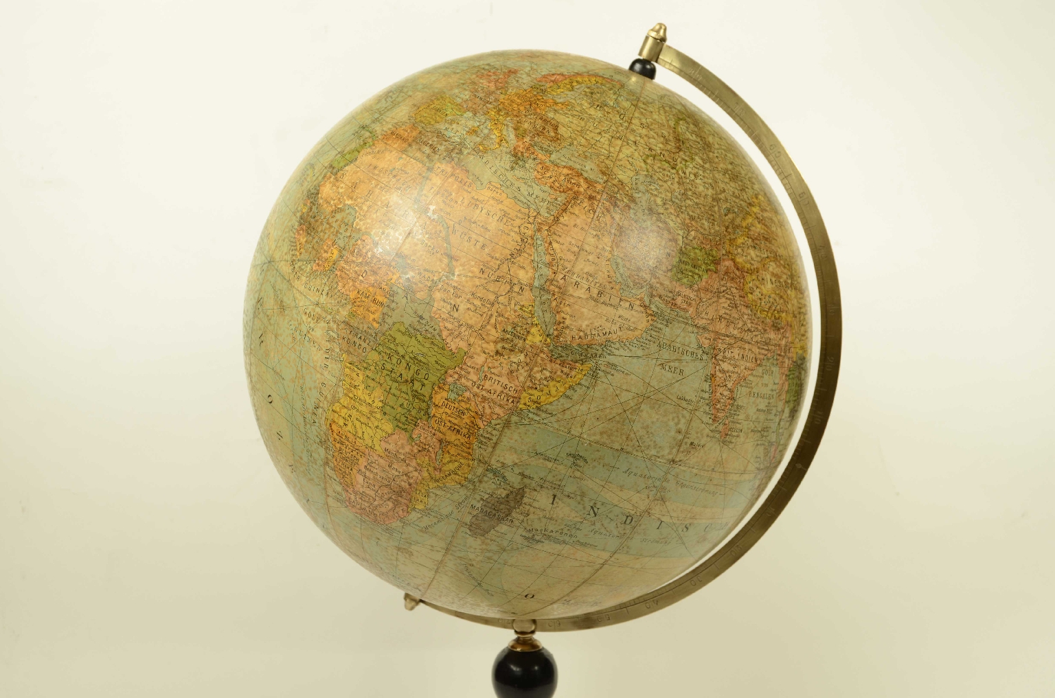 Globi-mappamondi antichi/8217-Globo Terrestre
