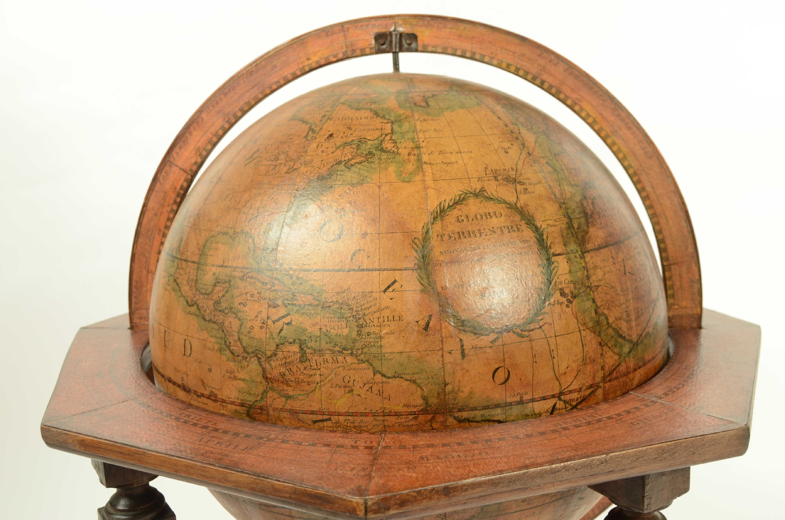 Antique globes-world maps/8236a-Terrestrial Globe