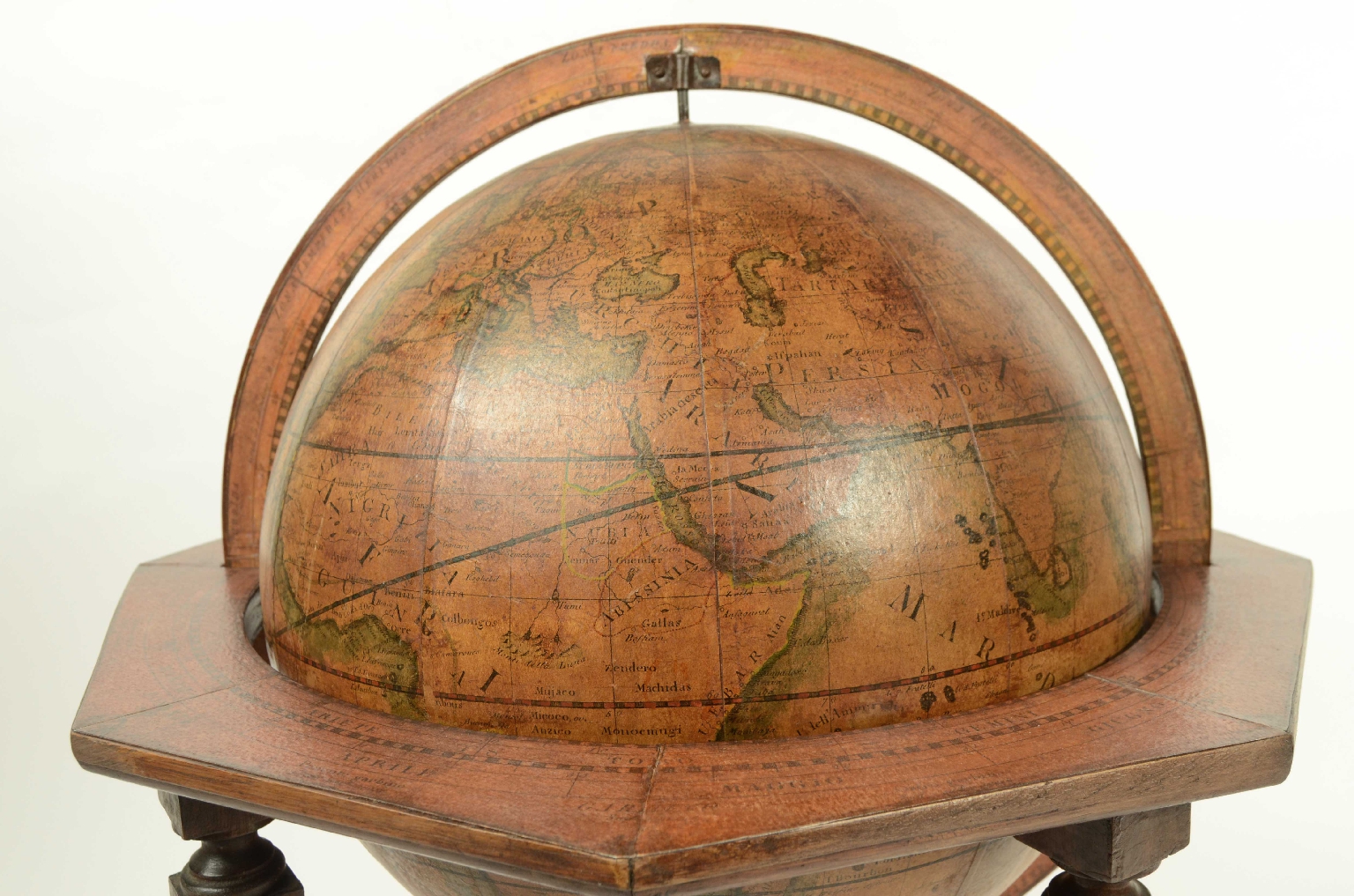 Globi-mappamondi antichi/8236a-Globo Terrestre