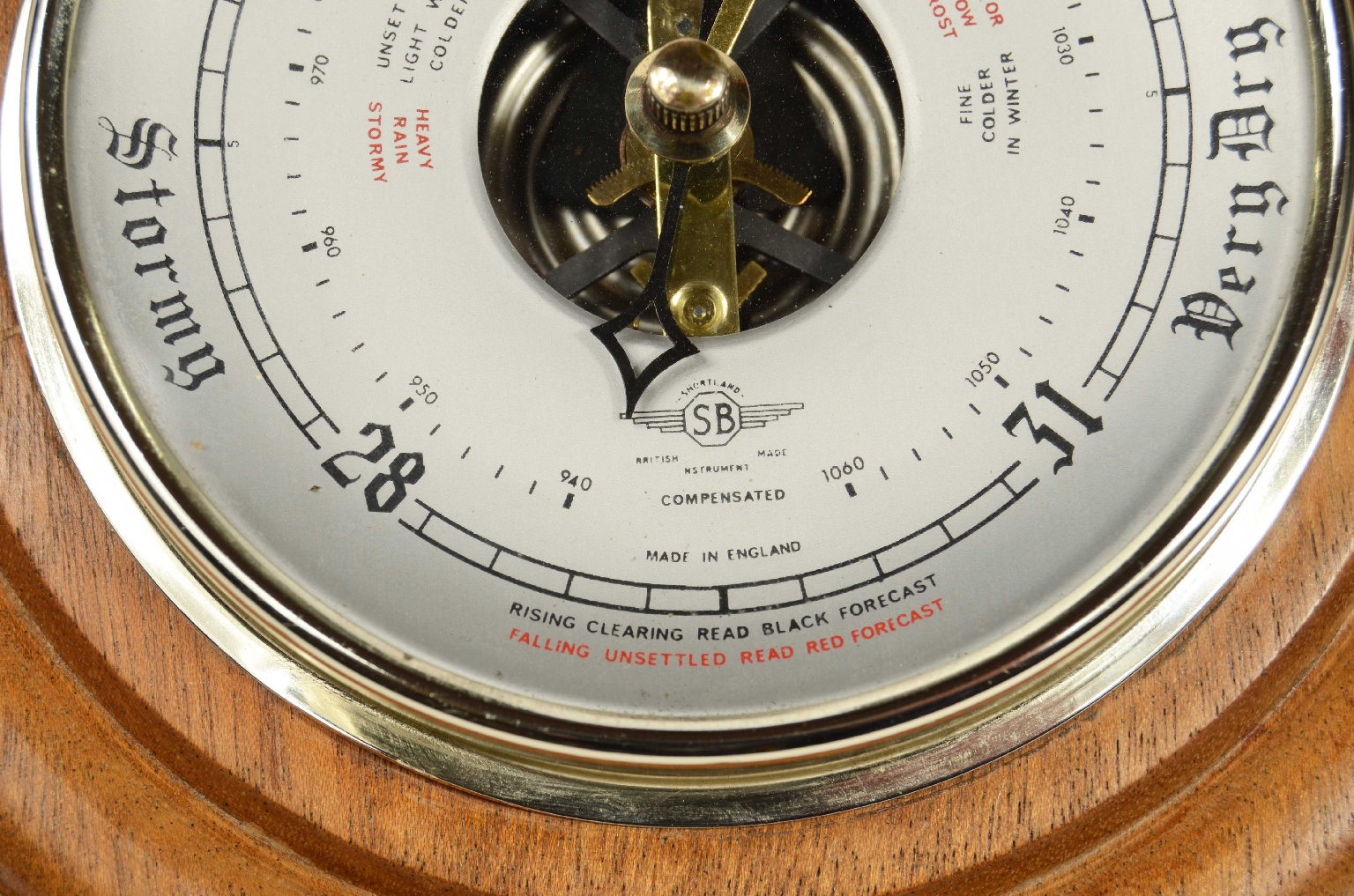 Antique barometers/8254-Aneroid Barometer