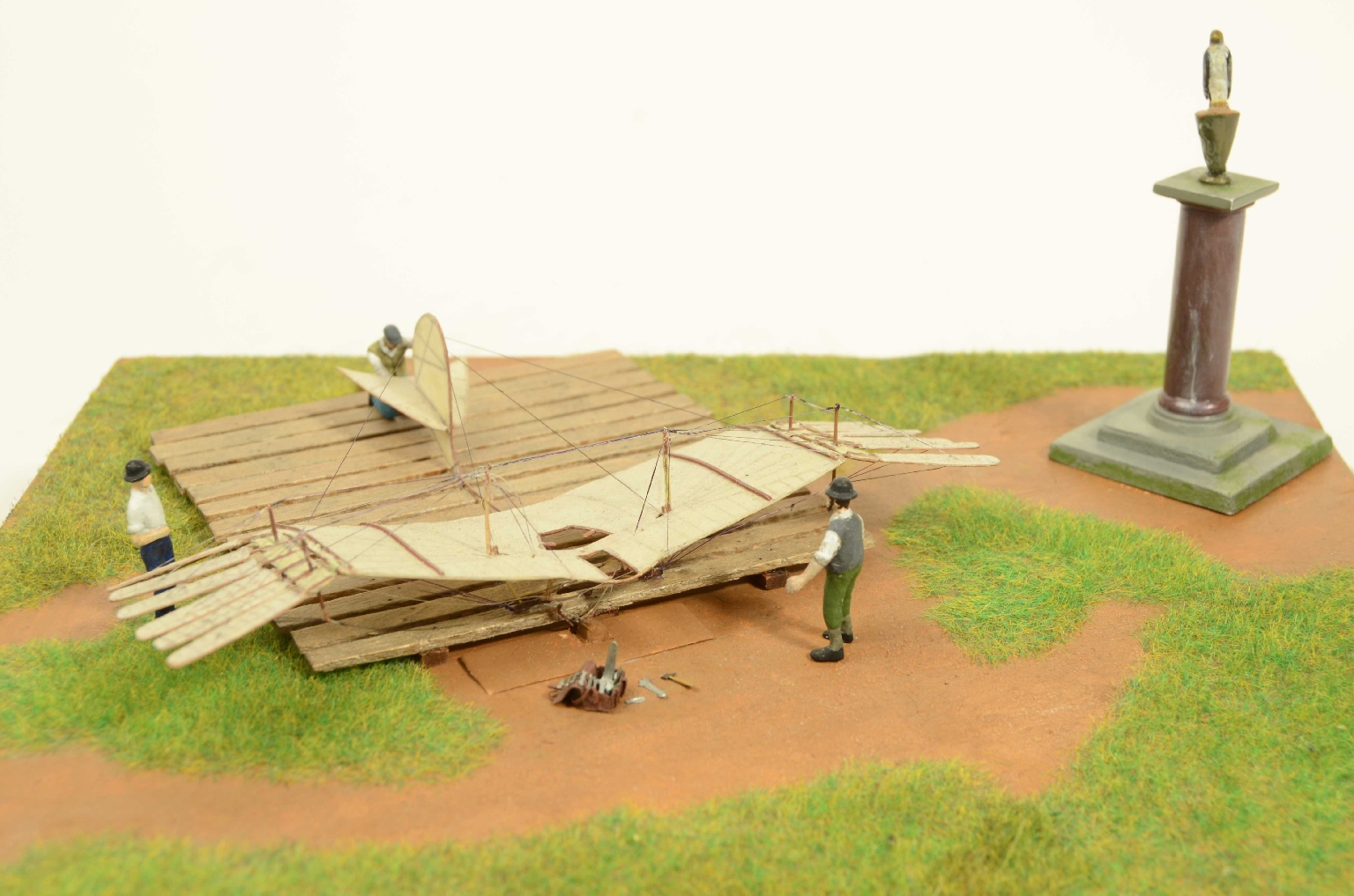 Old aircraft/8259b-Scale Model