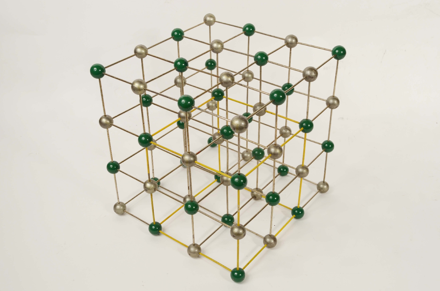 Natural history/8278-Salt Model