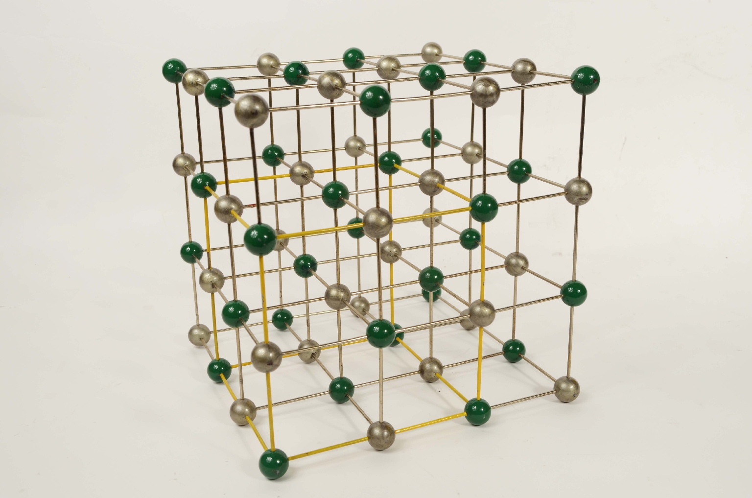 Natural history/8278-Salt Model
