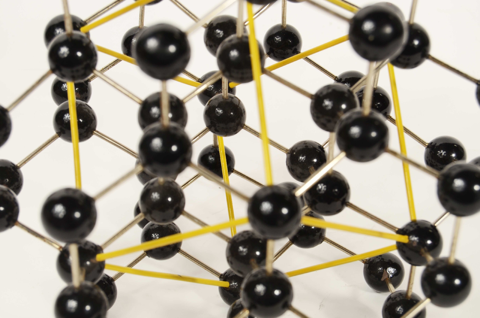 Natural history/8279-Diamond Model