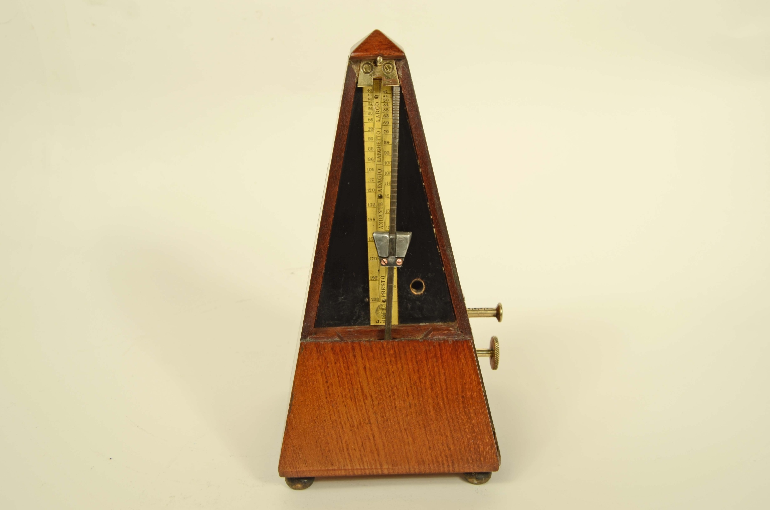 Antique measuring instruments/8281-Antique Metronome