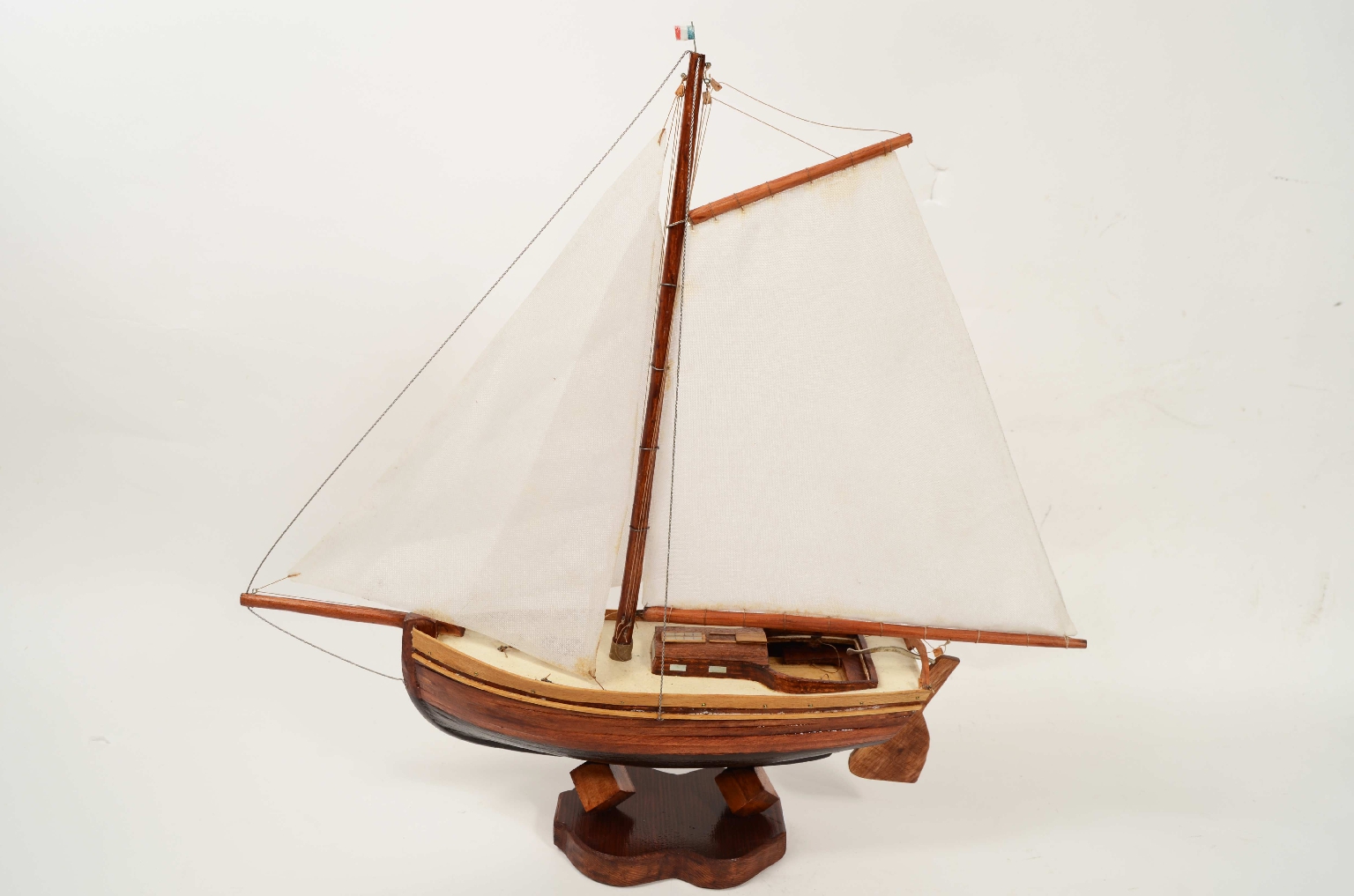 Nautical antiques/8288-Sciarelli Cutter