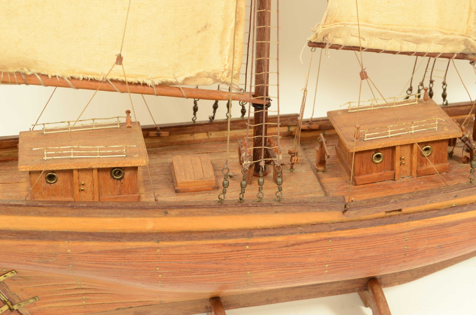 Old ship models/8296-