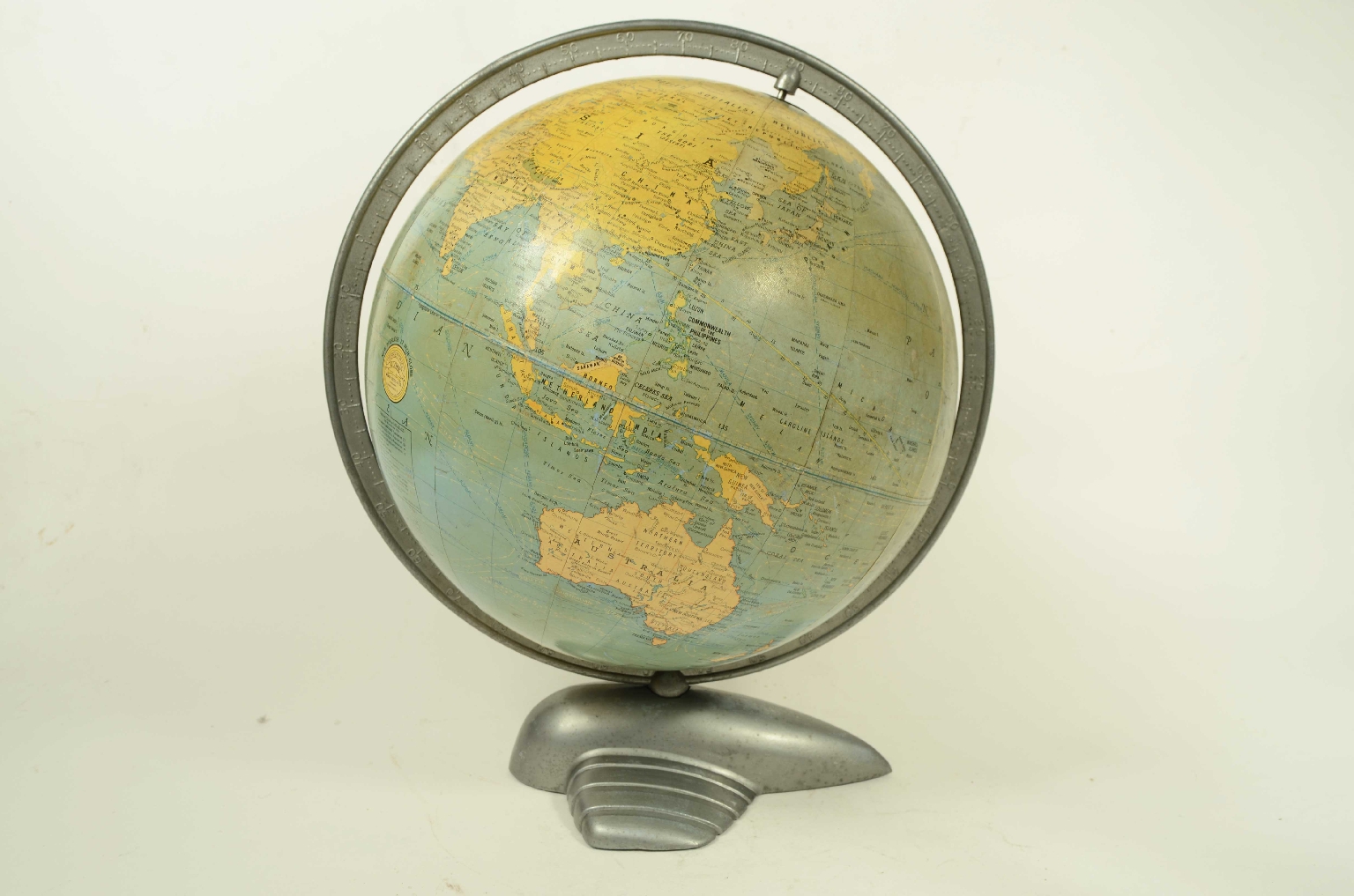Antique globes-world maps/8333-Terrestrial Globe