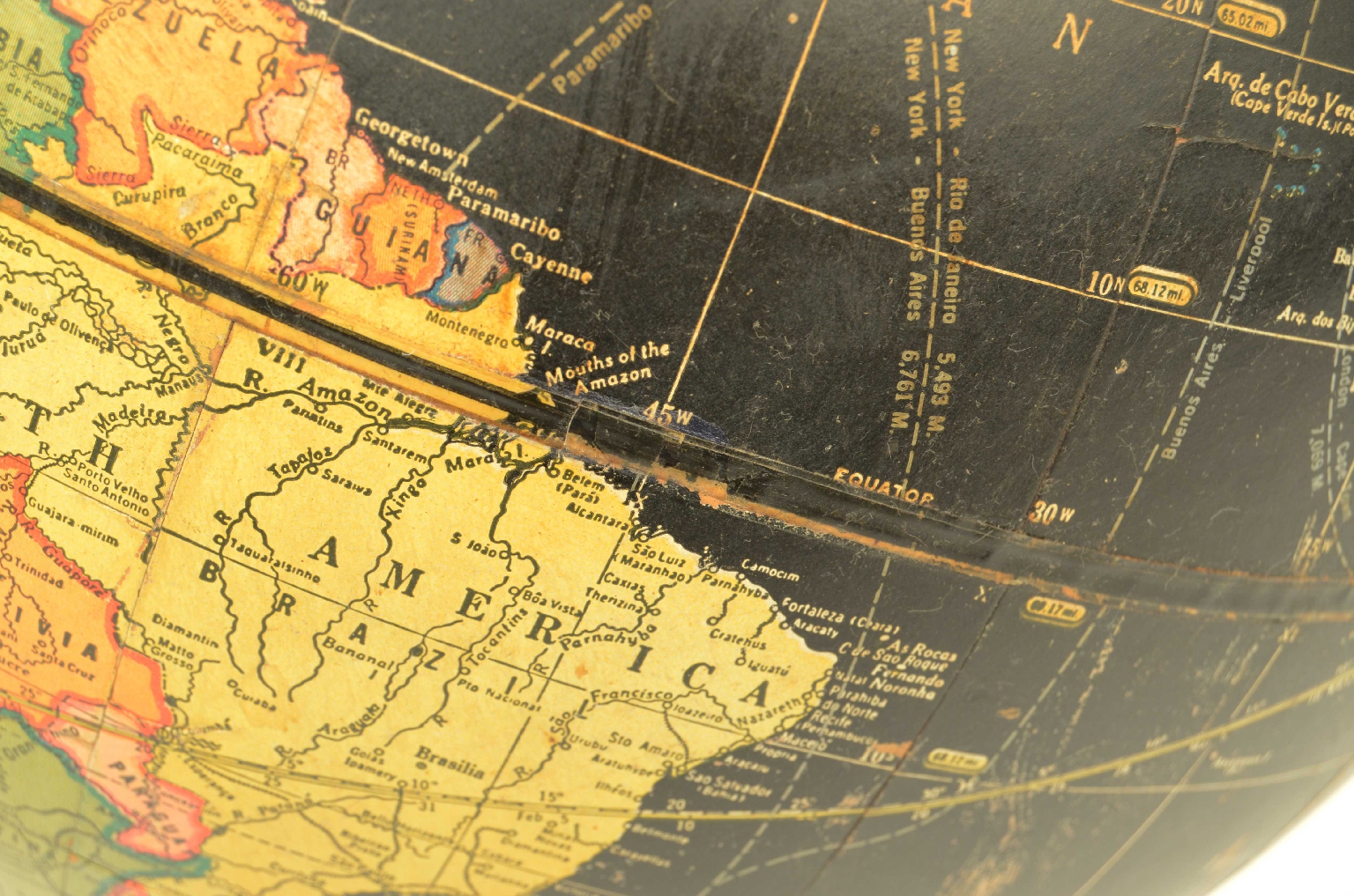 Antique globes-world maps/8334-Terrestrial Globe