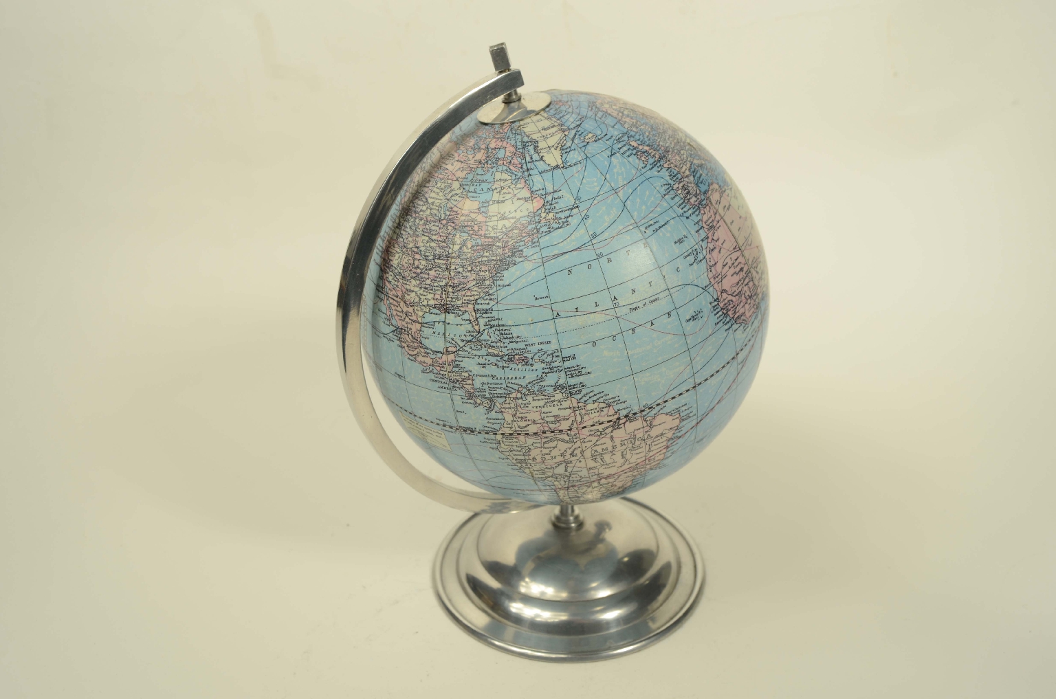 Antique globes-world maps/8338-Terrestrial Globe