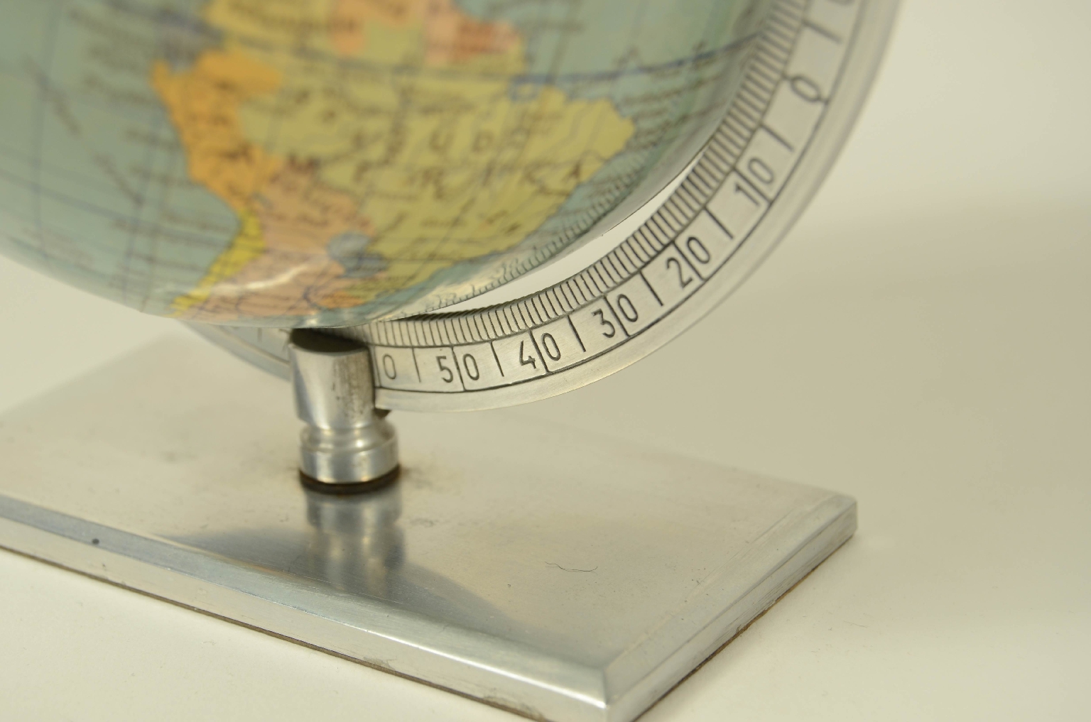 Antique globes-world maps/8355-Small Terrestrial Globe