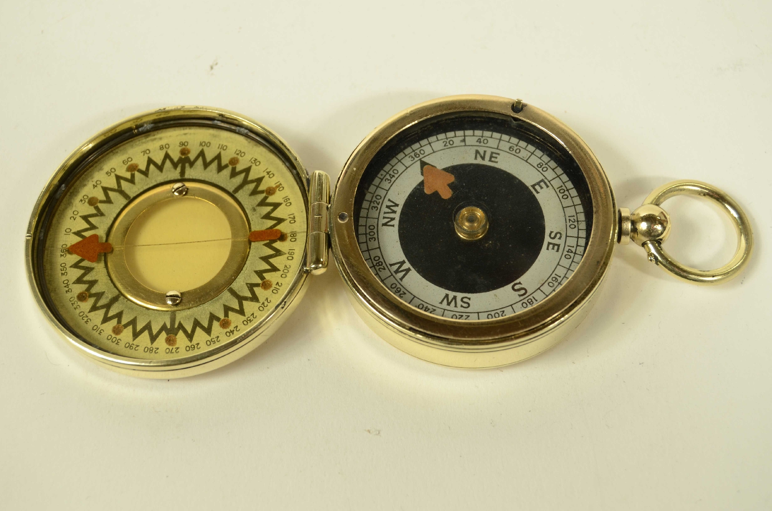 Antique compasses/8359-Brass Compass