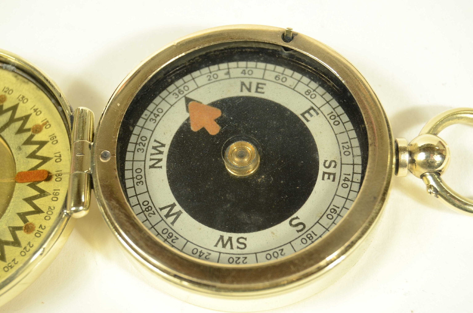 Antique compasses/8359-Brass Compass