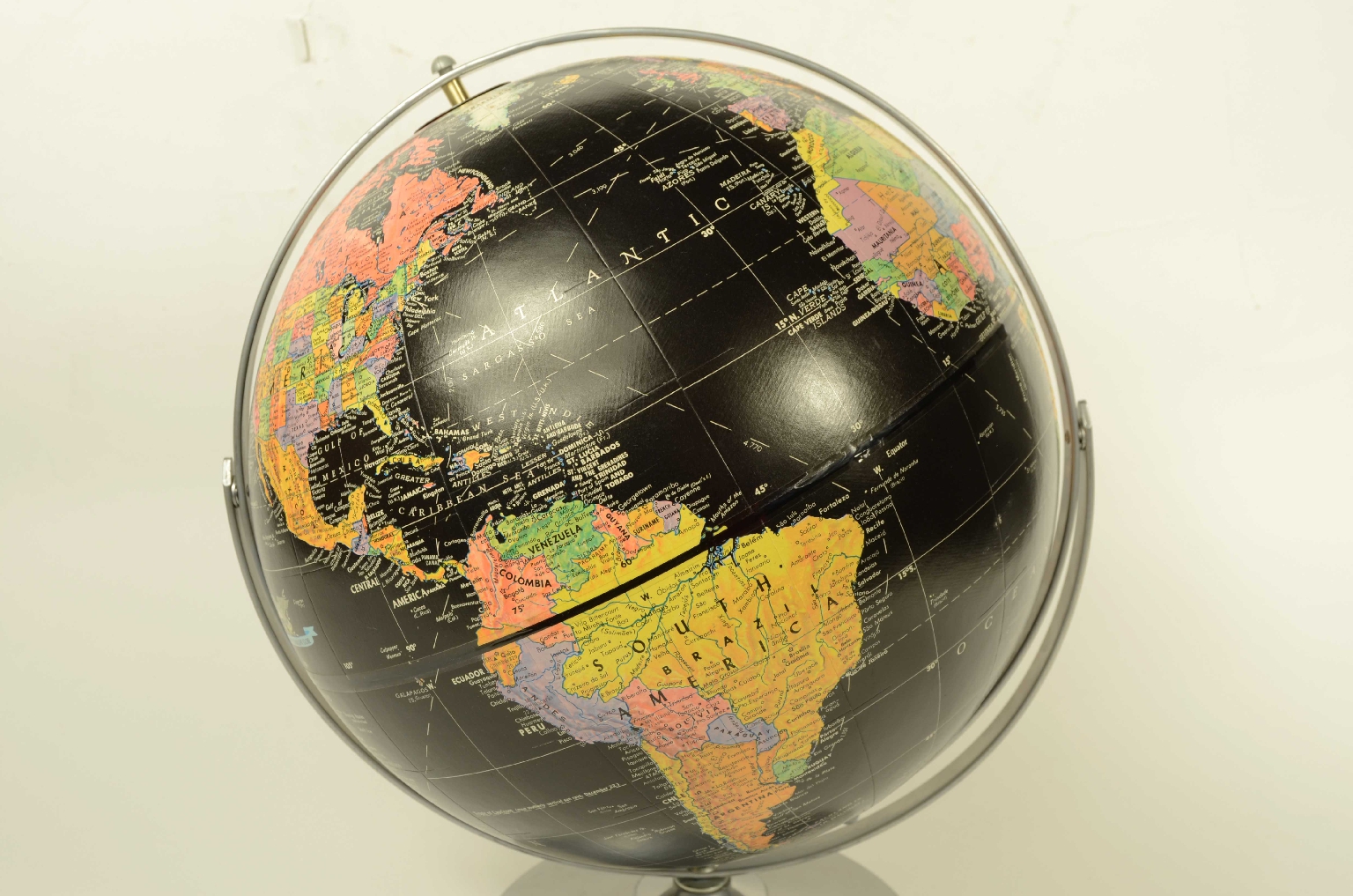 Globi-mappamondi antichi/8366-Globo Terrestre