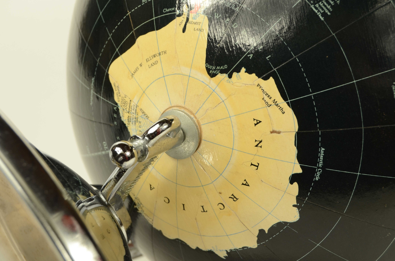 Globi-mappamondi antichi/8368-Globo Terrestre