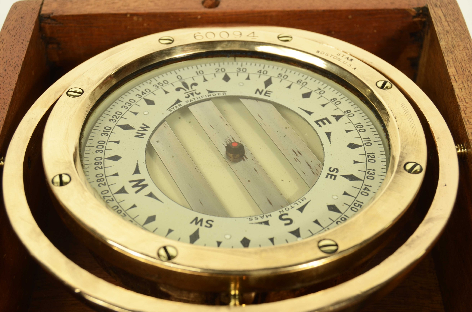 Antique compasses/8374-Nautical Compass
