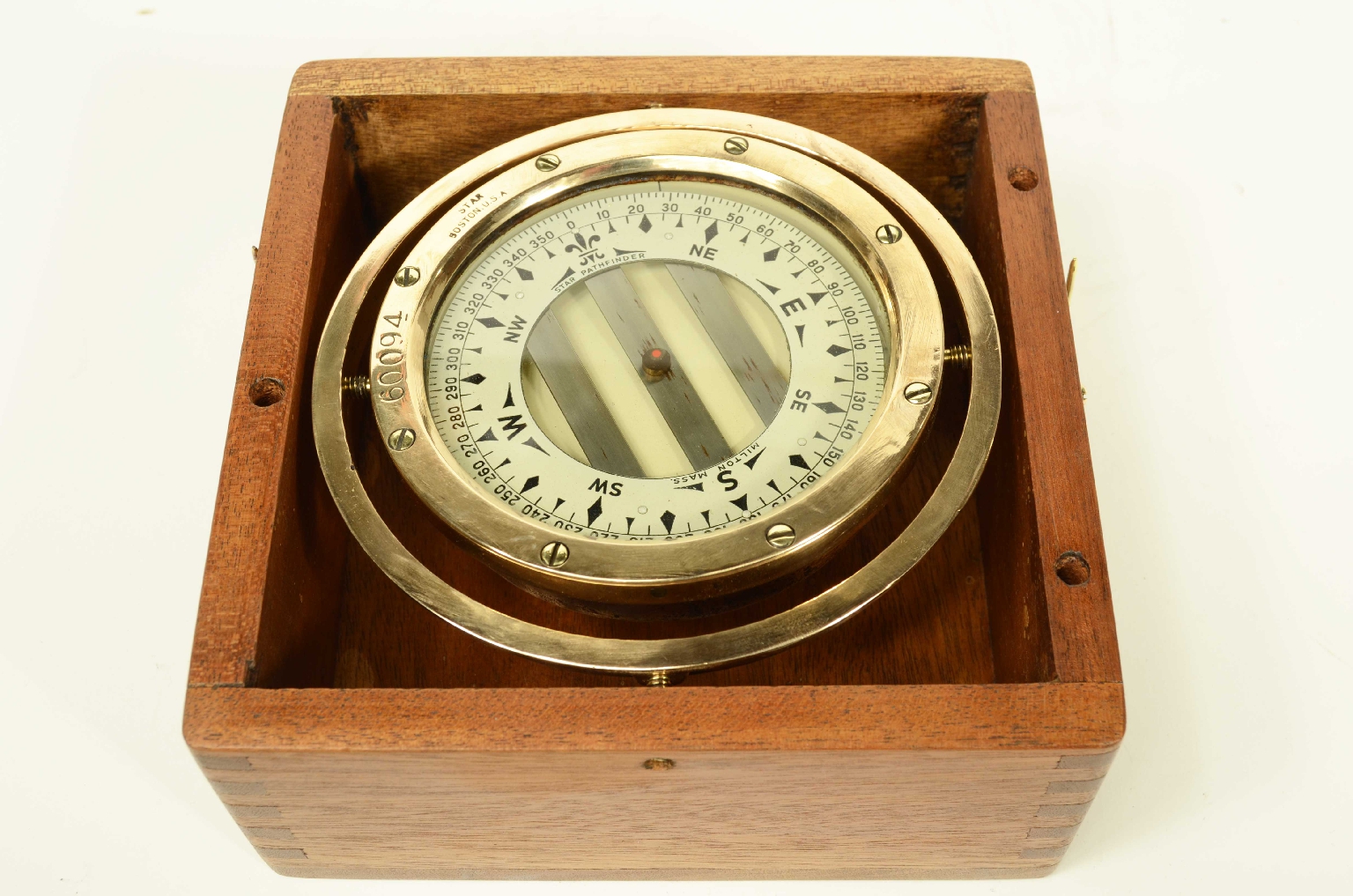 Antique compasses/8374-Nautical Compass