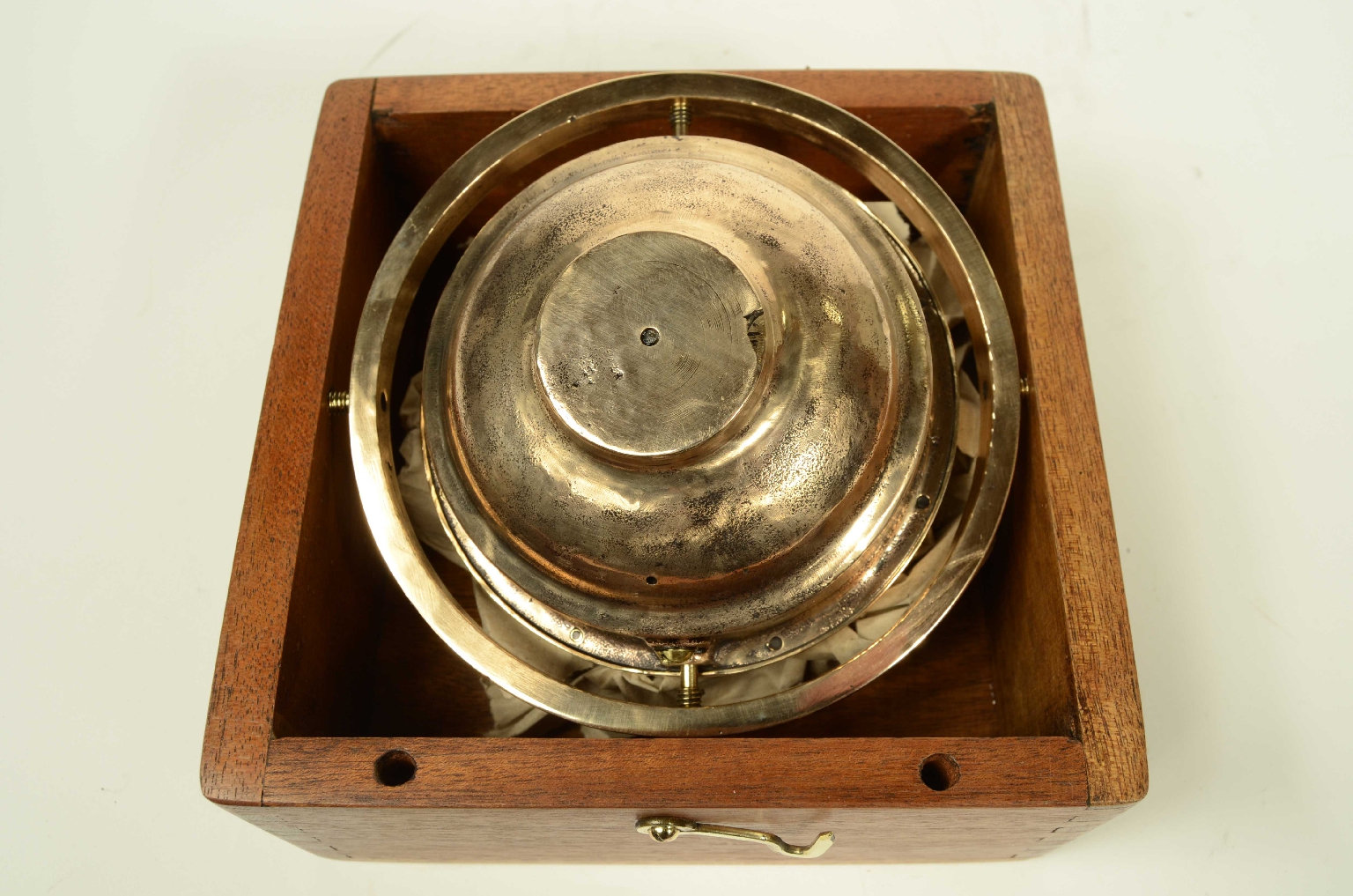 Antique compasses/8374-Nautical Compass