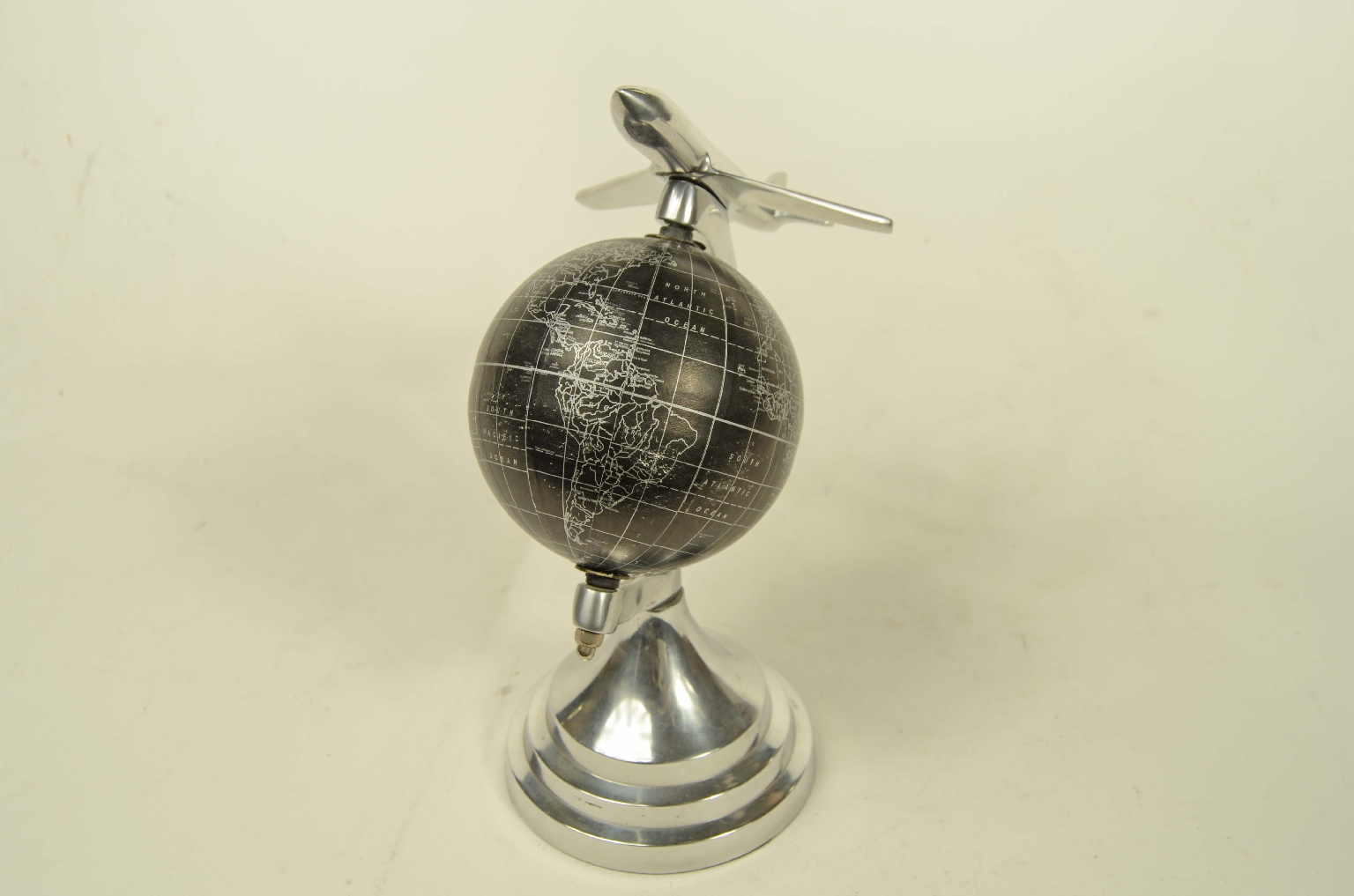 Globi-mappamondi antichi/8379-Globo Terrestre Nero
