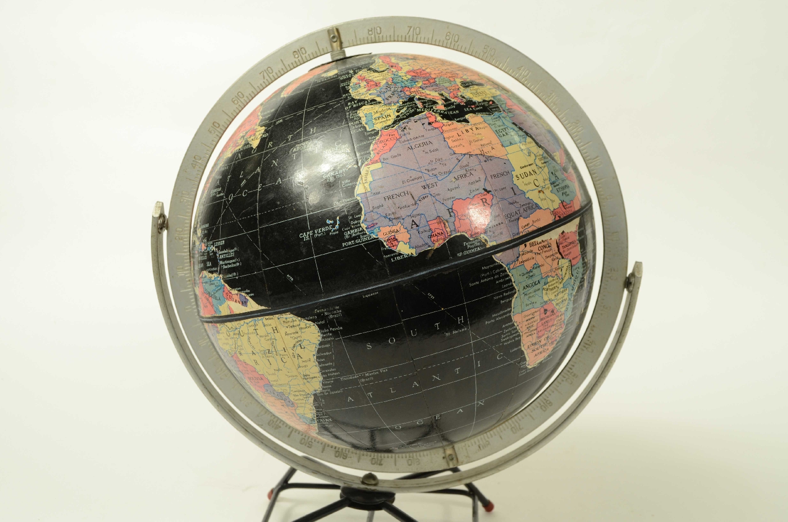 Antique globes-world maps/8382-Terrestrial Globe
