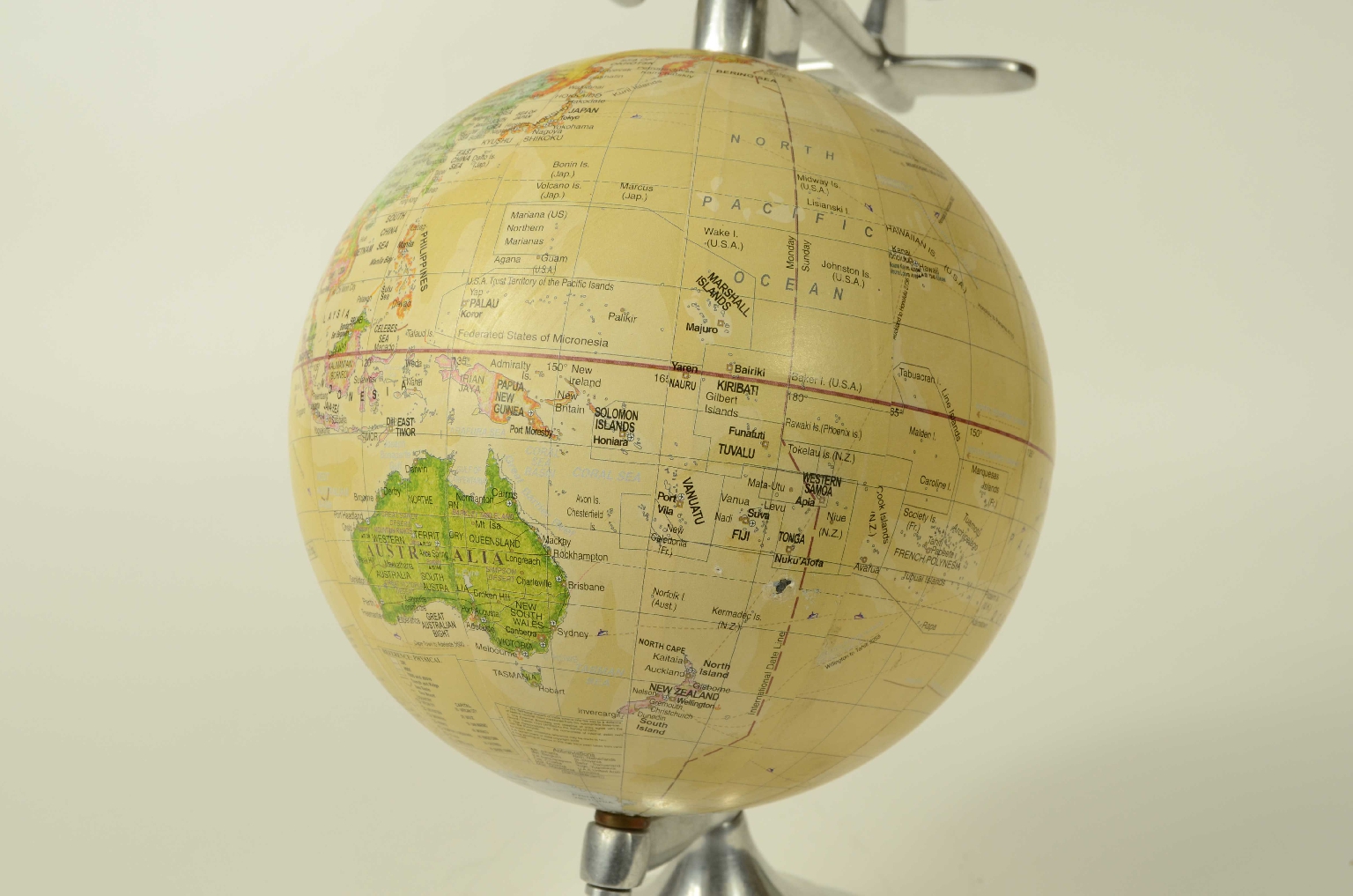 Globi-mappamondi antichi/8384-Globo terrestre