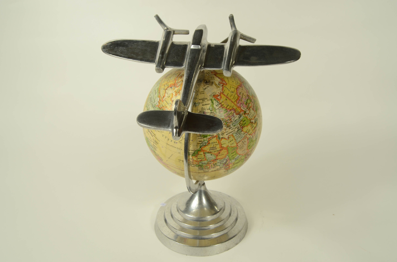 Globi-mappamondi antichi/8384-Globo terrestre