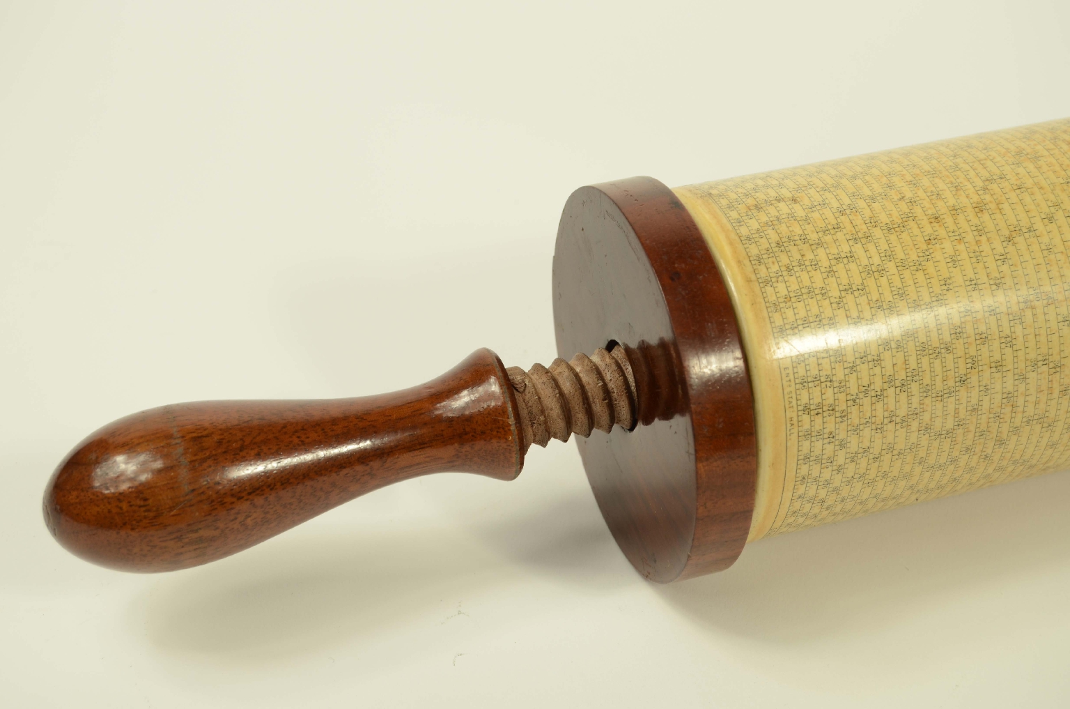 Antique measuring instruments/8391-ANtique Slide Rule