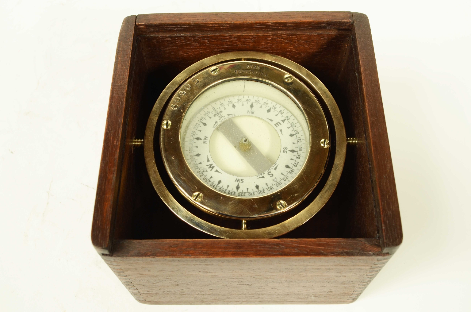 Antique compasses/8396-Magnetic Compass