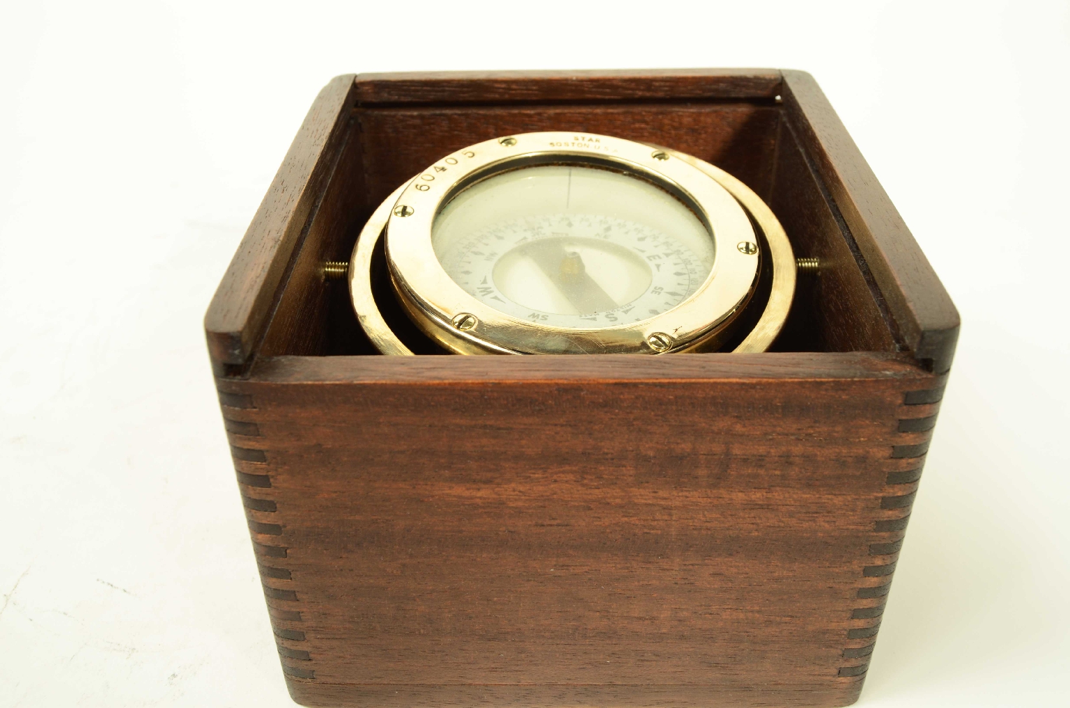 Antique compasses/8396-Magnetic Compass