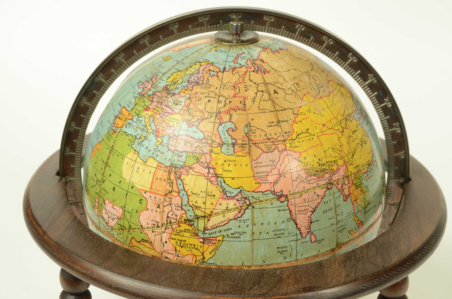 Antique globes-world maps/8400-Terrestrial Globe